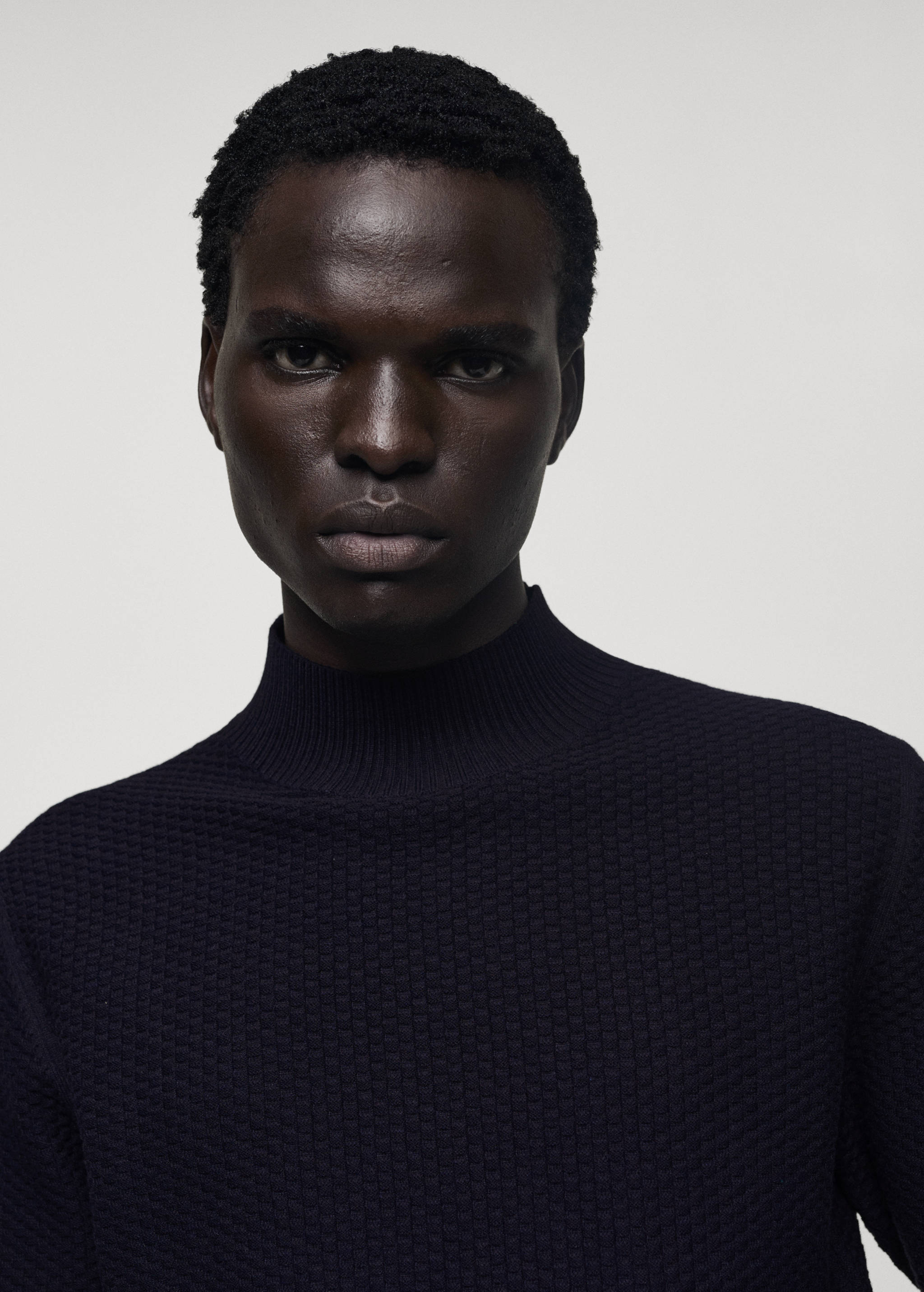 Cotton sweater with perkins-neck  structure - Details of the article 1