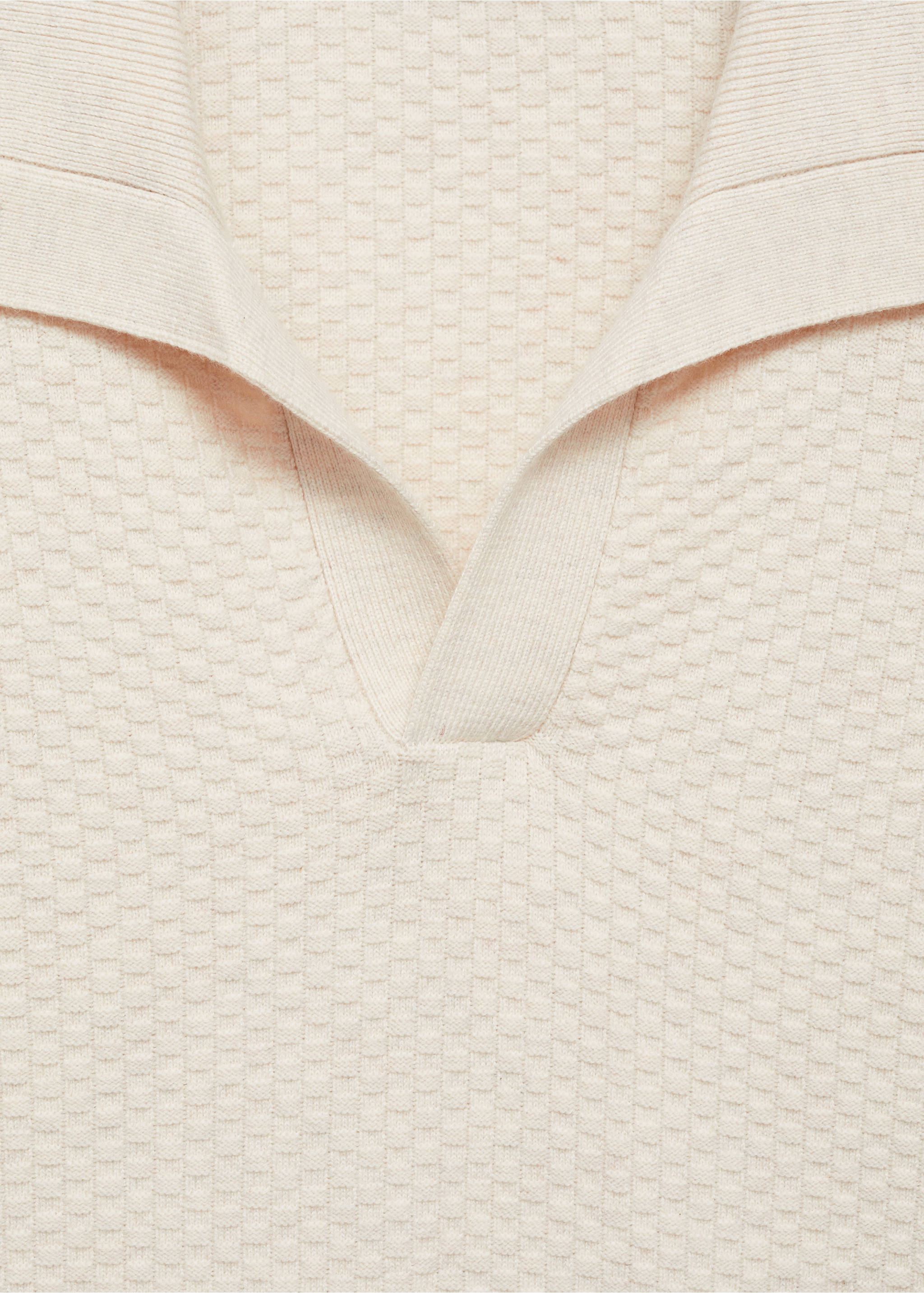 Pull-over polo structuré coton mélangé - Détail de l'article 8, Sable. Ref: 77007944-00.