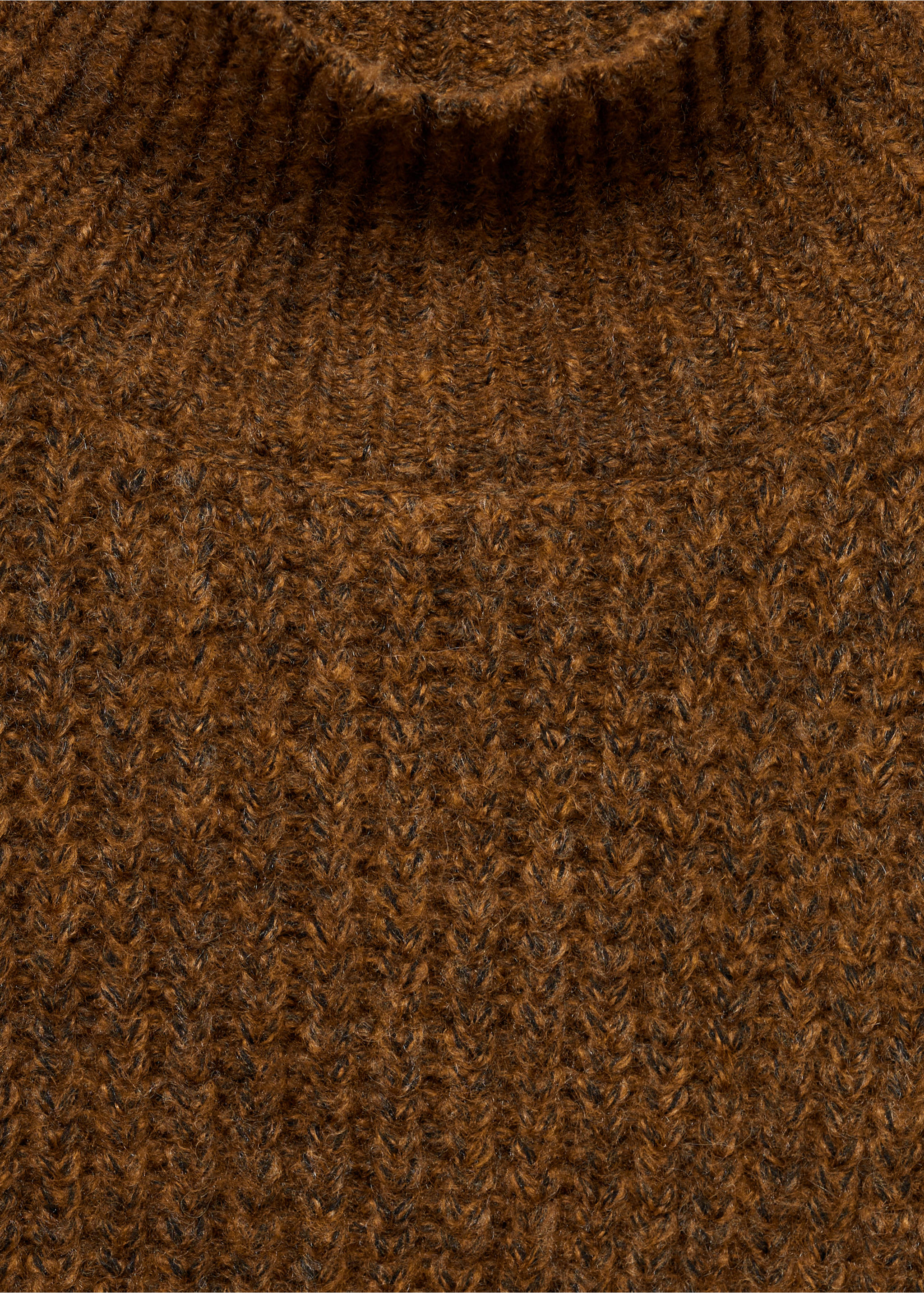 Ribbed sweater with perkins neck - Details of the article 8, Tobacco Brown. Ref: 77007945-00.