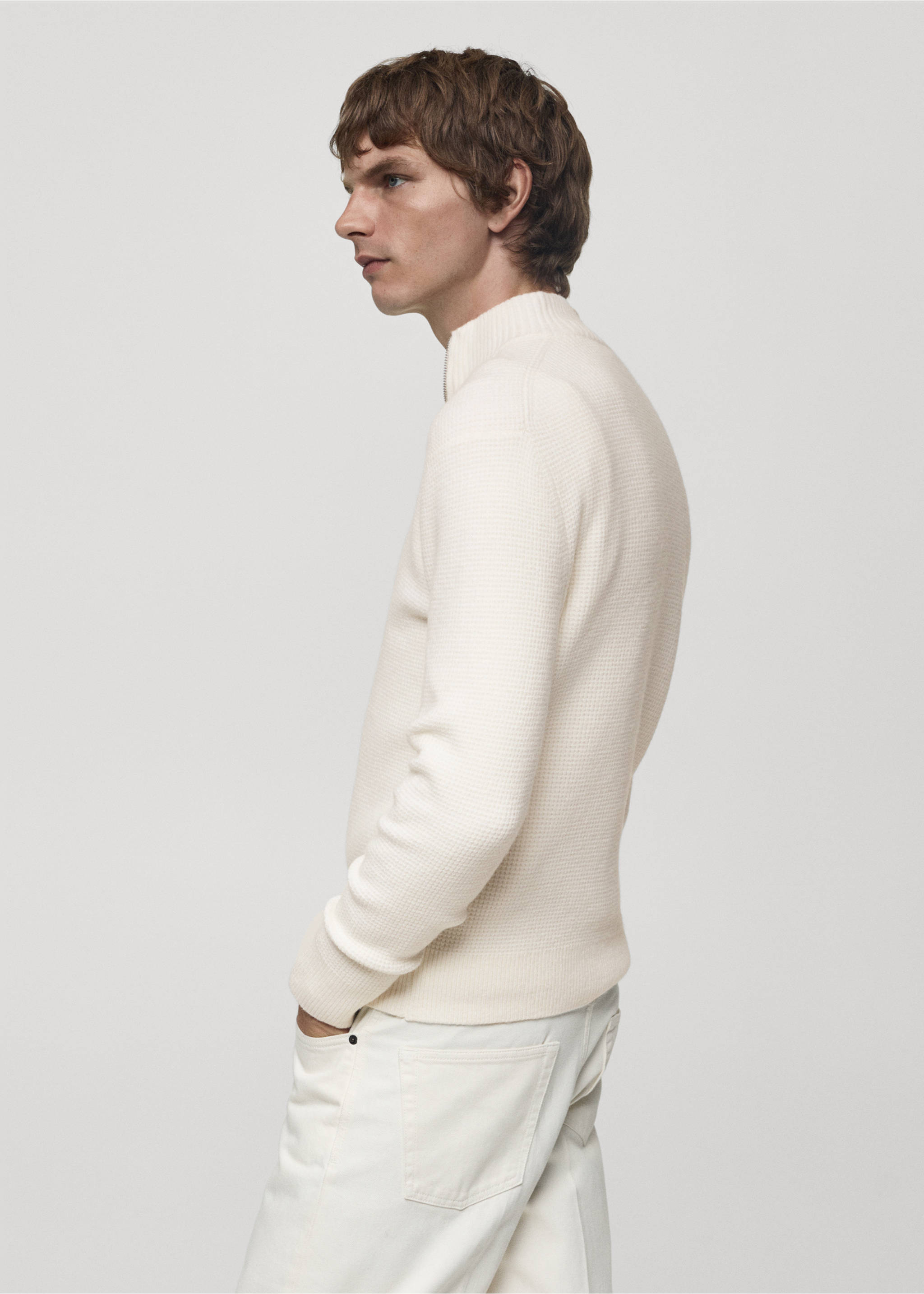 Knitted sweater with perkins neck - Details of the article 2, Off White. Ref: 77007951-00.