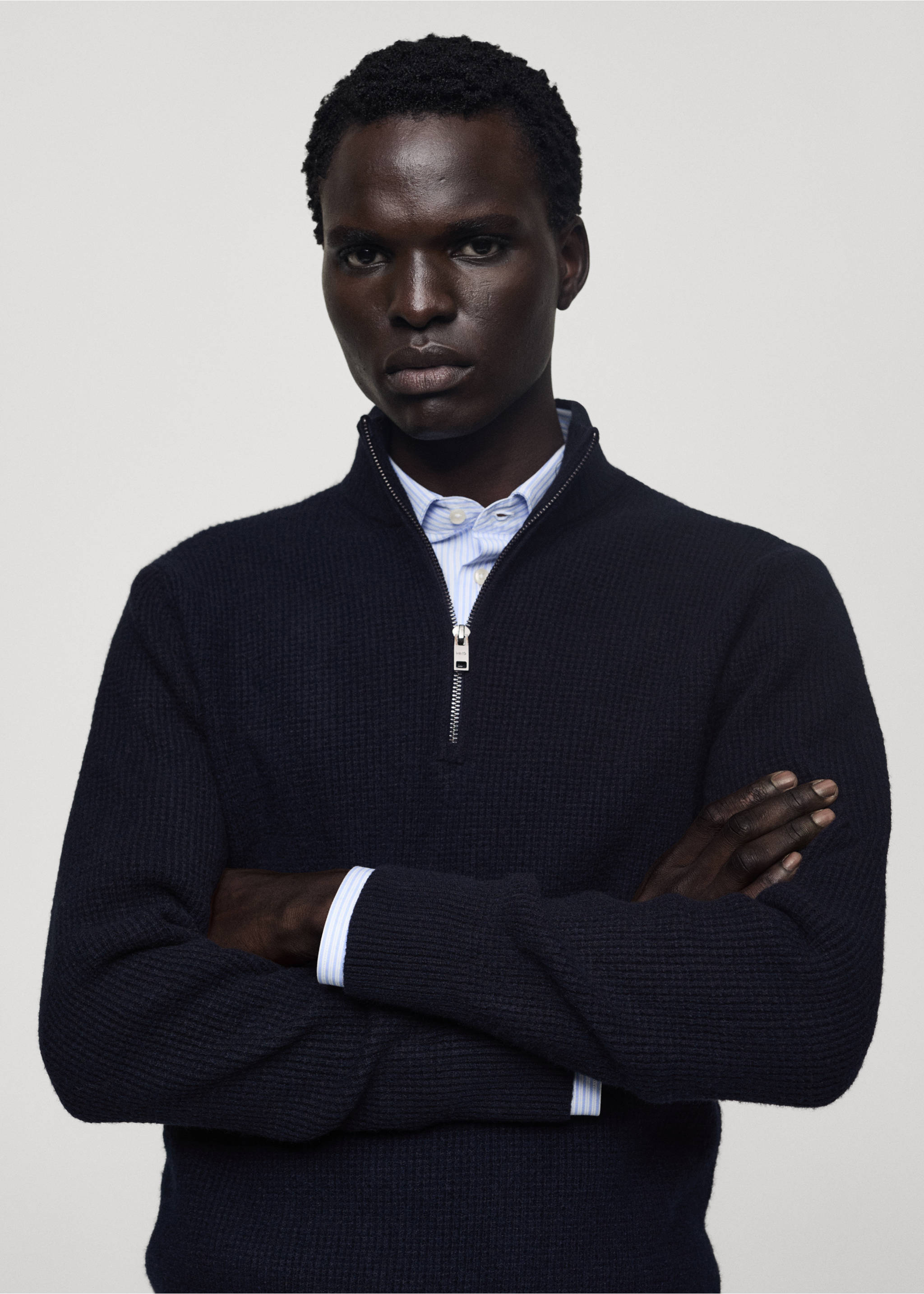 Knitted sweater with perkins neck - Details of the article 1, Dark Navy. Ref: 77007951-00.