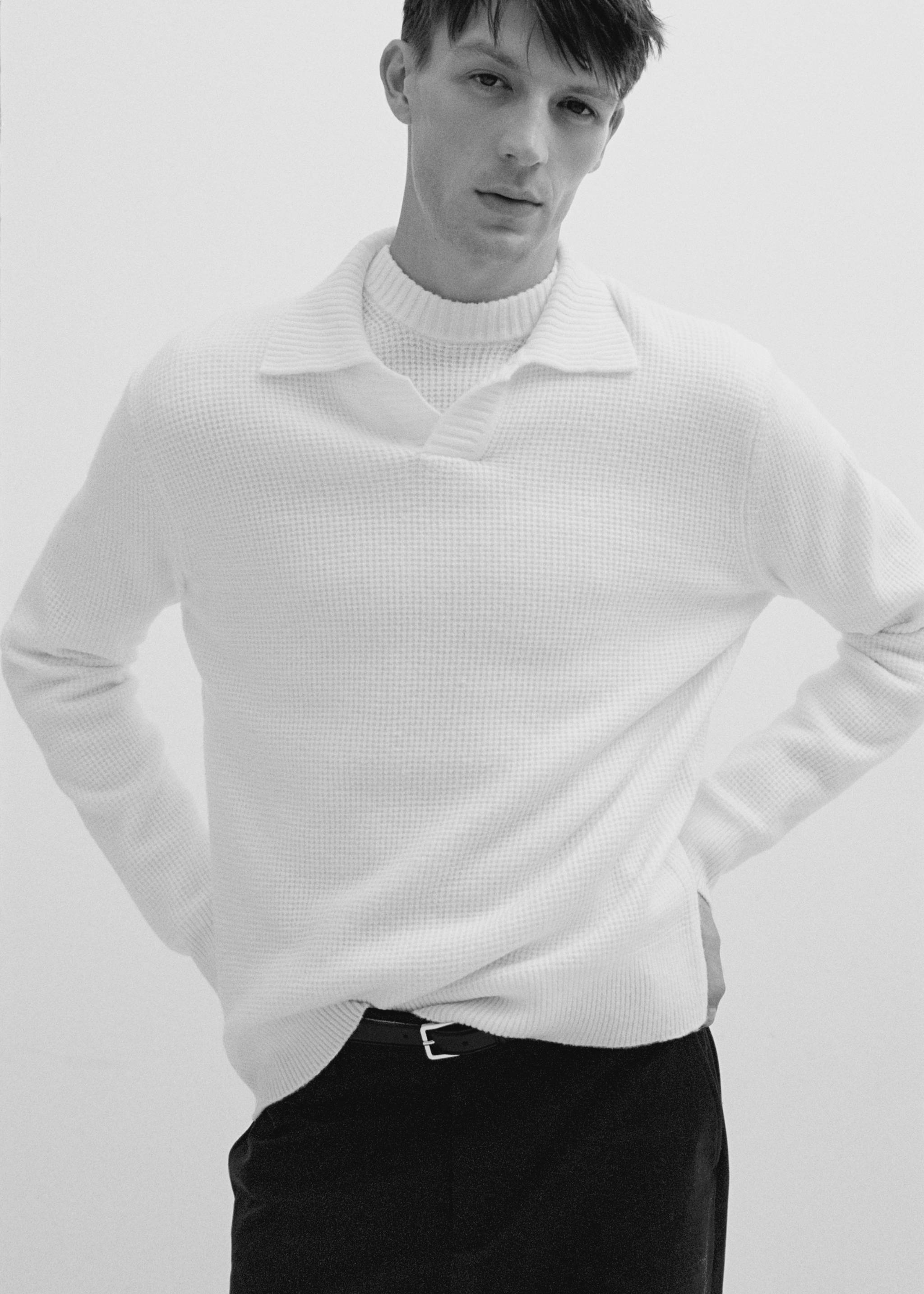 Stickad tröja tenniskrage cuadrilléstruktur - Detaljer om artikeln 3, Benvit. Ref: 77007952-00.