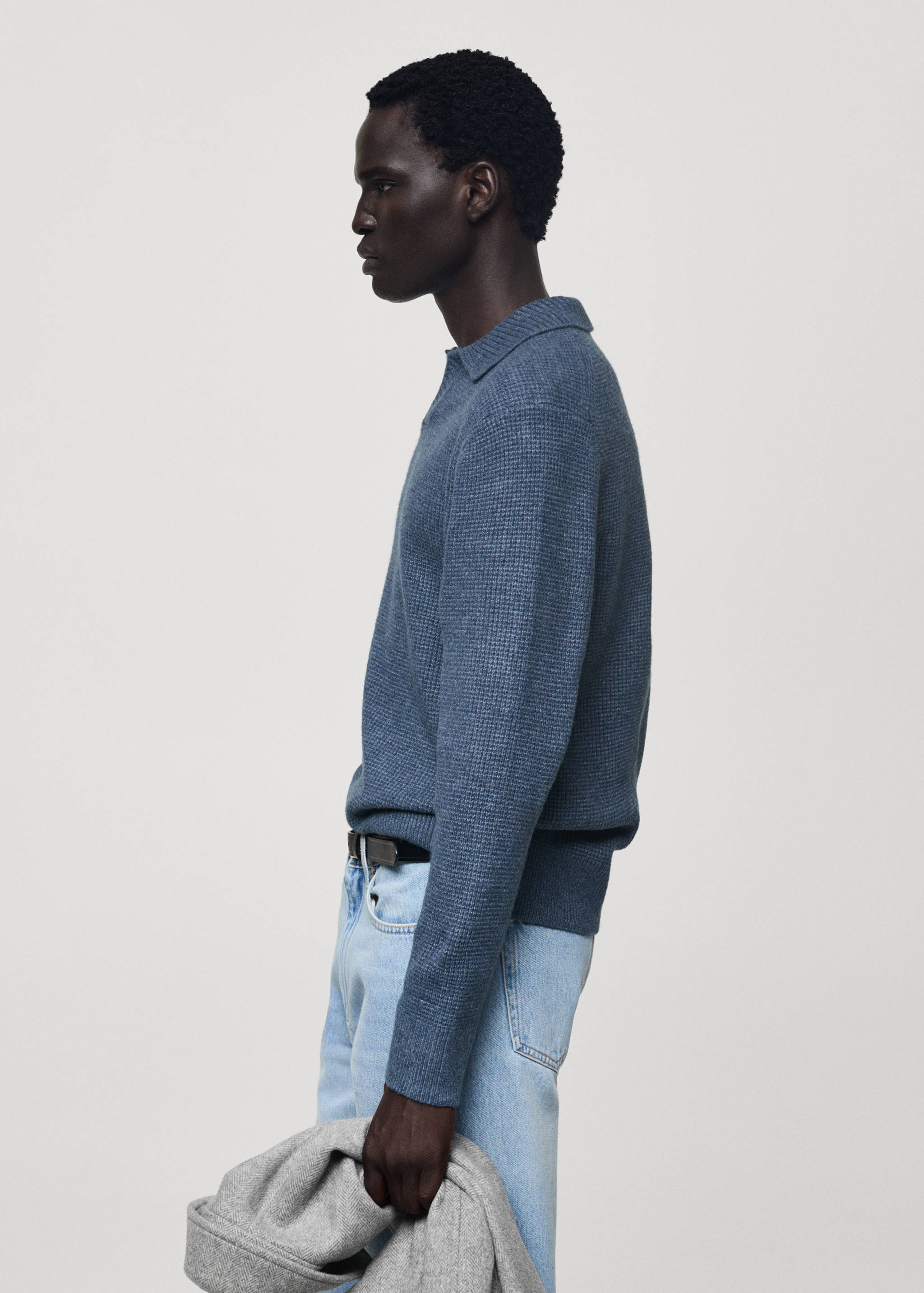 Knitted structured check polo sweater - Details of the article 2