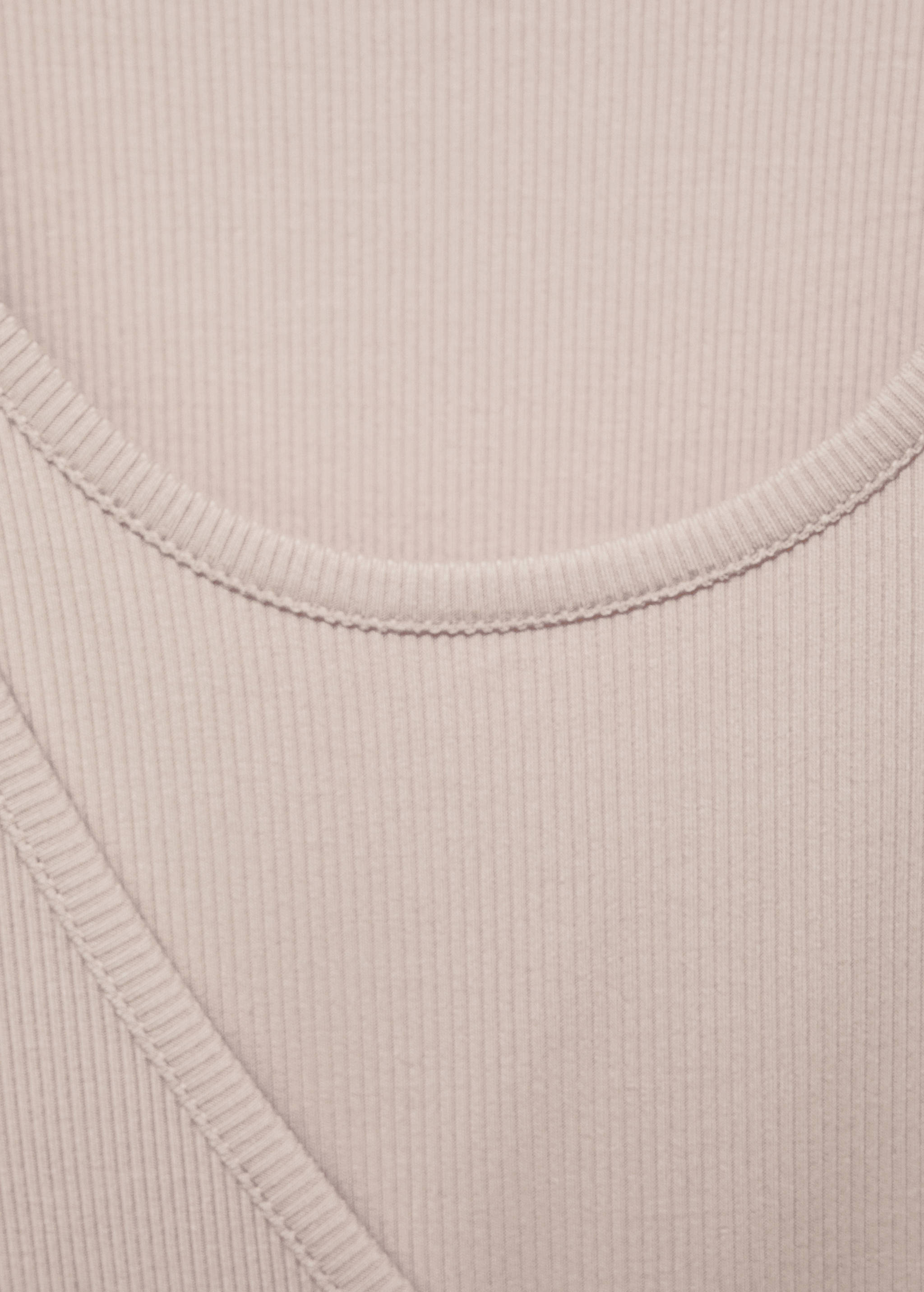 Omlottröja rosett - Detaljer om artikeln 8