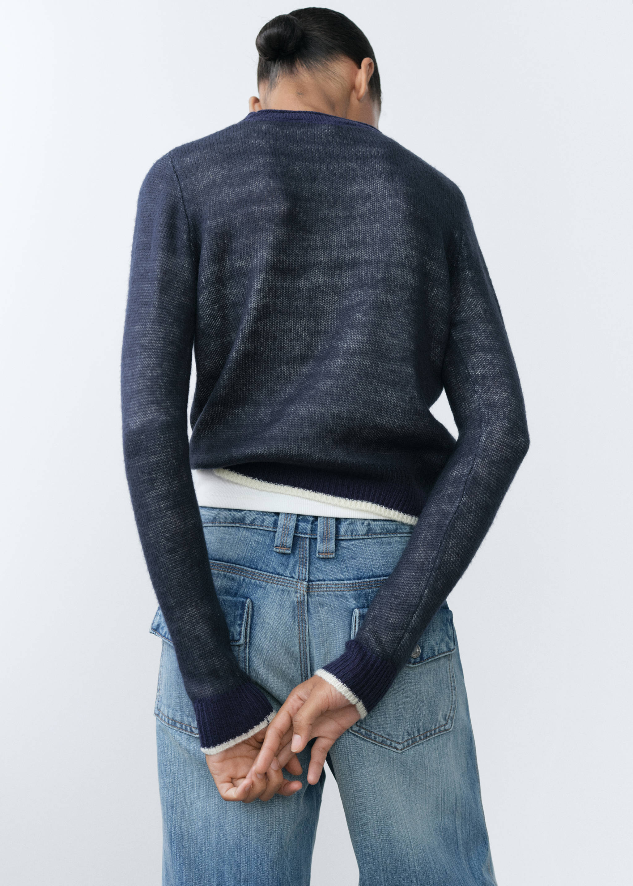 Star knitted sweater - Reverse of the article