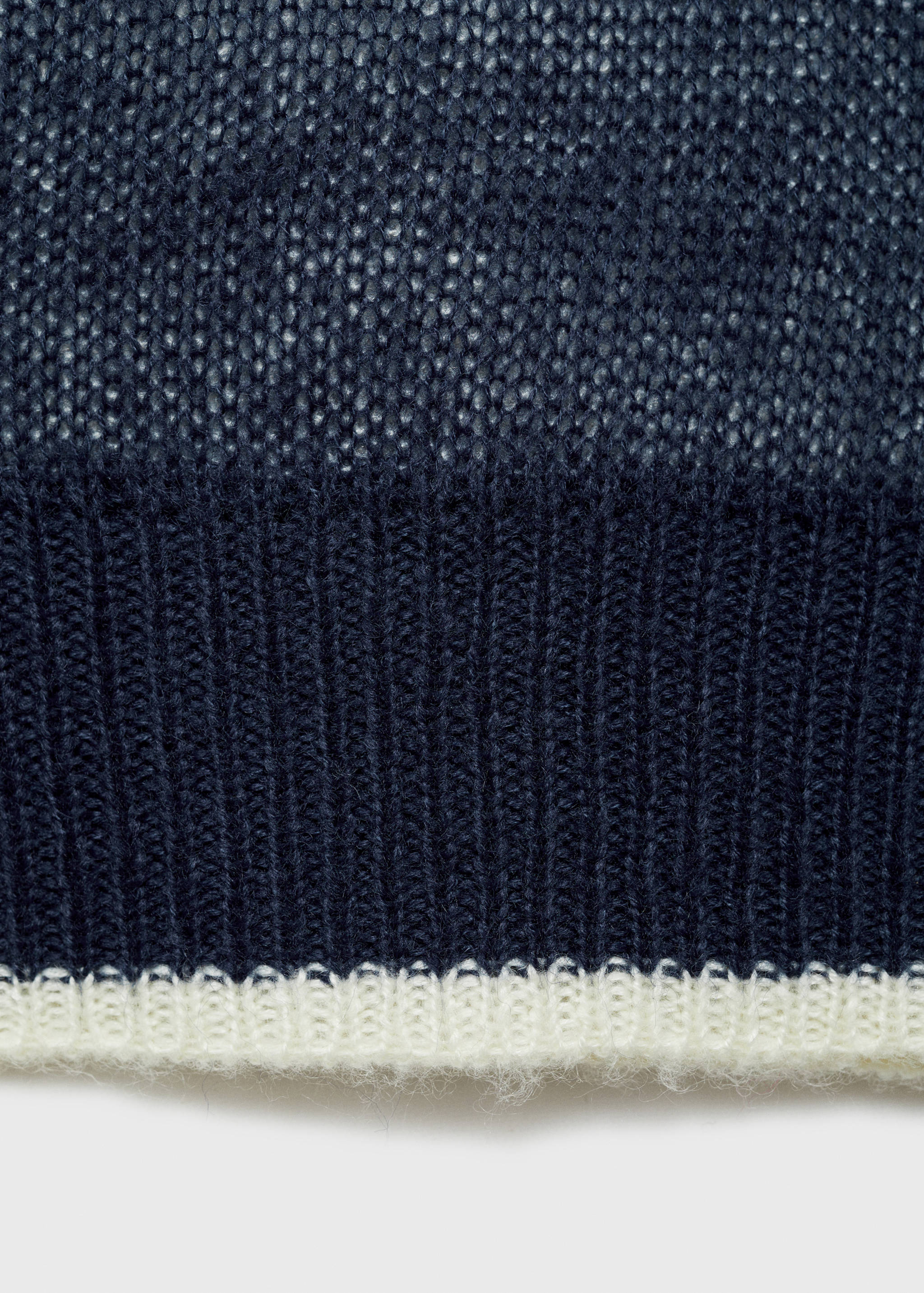 Star knitted sweater - Details of the article 0