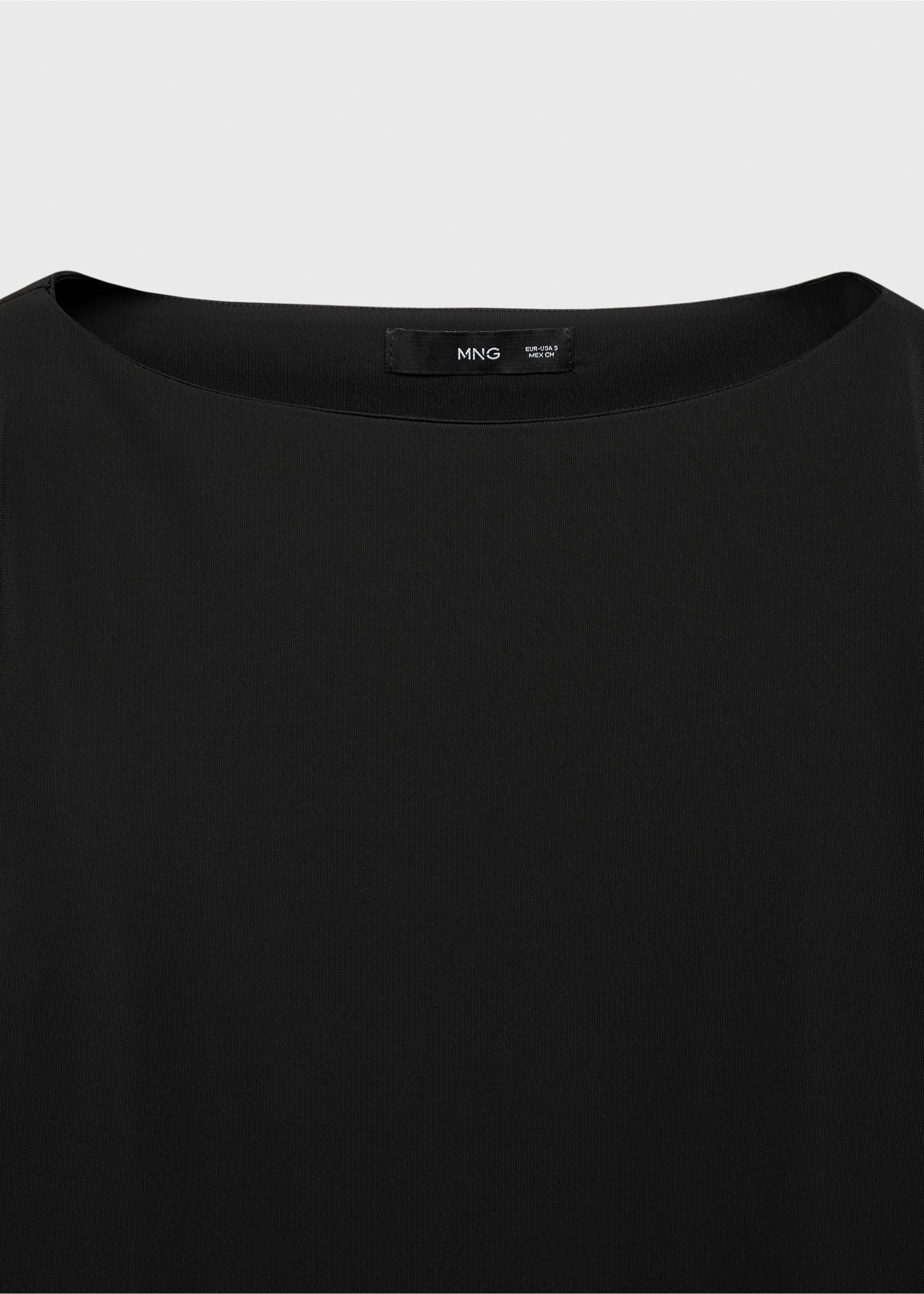 T-Shirt mit Federdetail an Ärmelabschlüssen - Detail des Artikels 0, Schwarz. Ref: 77009082-00.