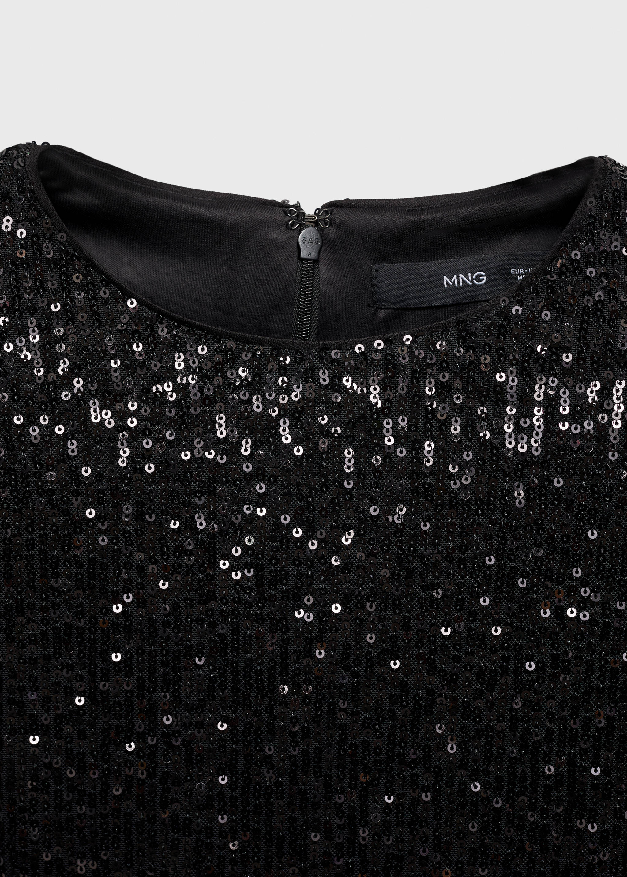 Short-sleeved sequined t-shirt - Details of the article 8
