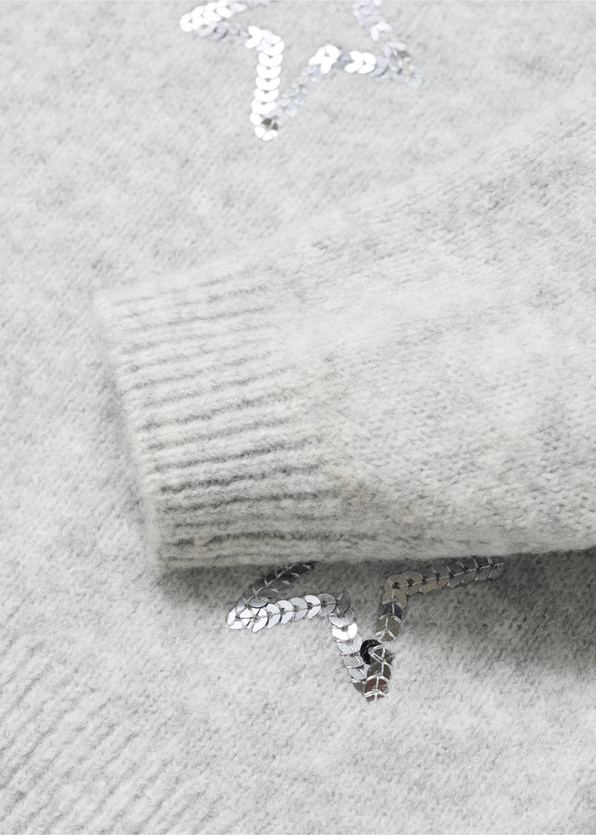 Pull-over étoiles sequins - Détail de l'article 0, Gris chiné clair. Ref: 77009246-00.