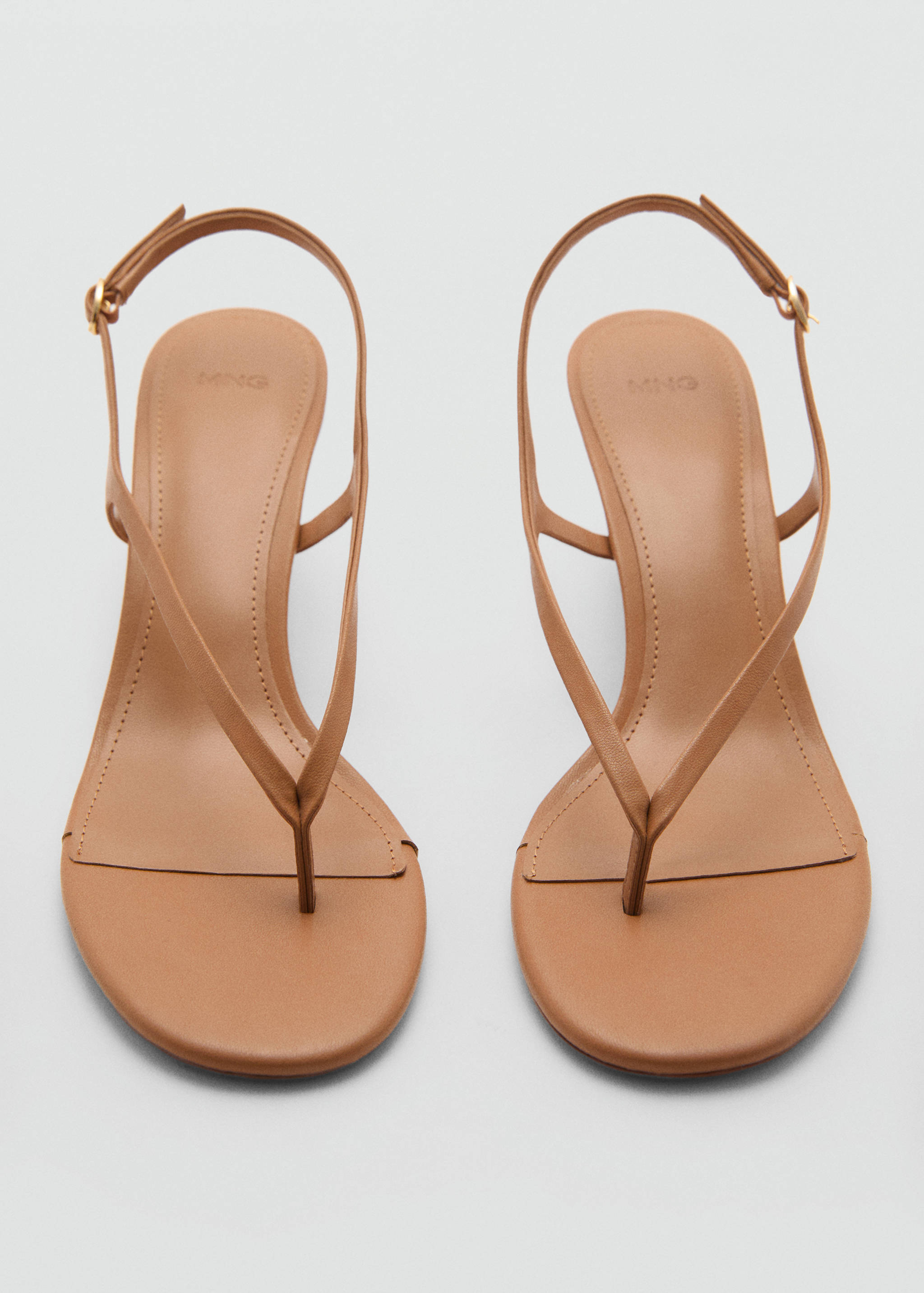 Kitten heel sandals - Details of the article 2