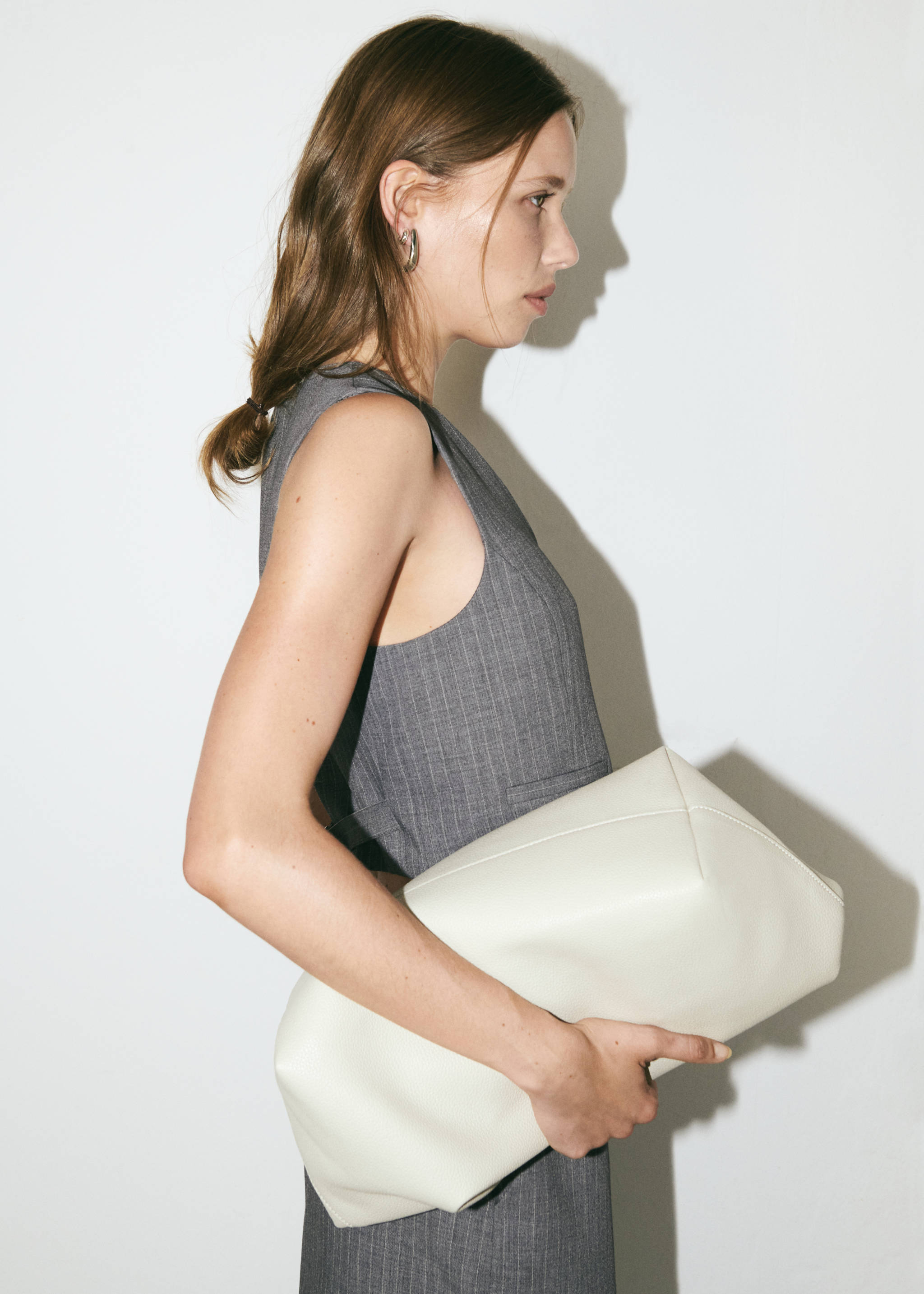 Pebbled effect shopper bag - General plane, Ecru. Ref: 77010272-00.