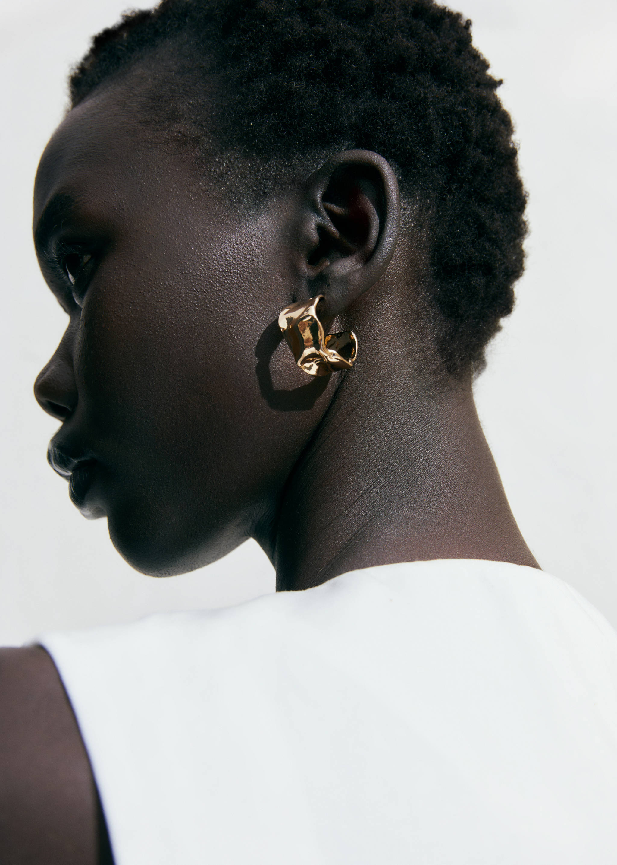 Verdrehte Kreolen - Allgemeine Ansicht