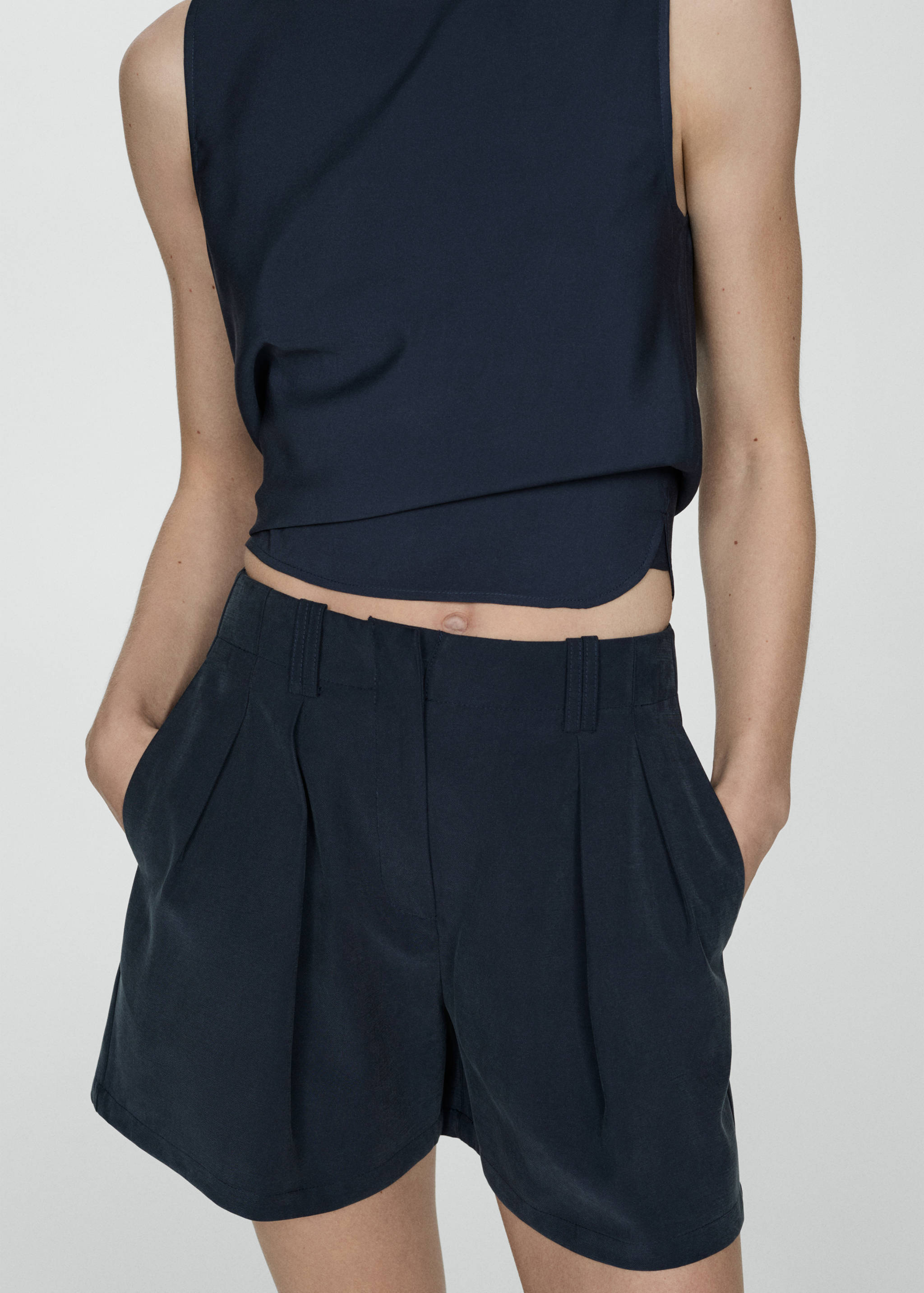 Short pinces taille normale - Plan moyen