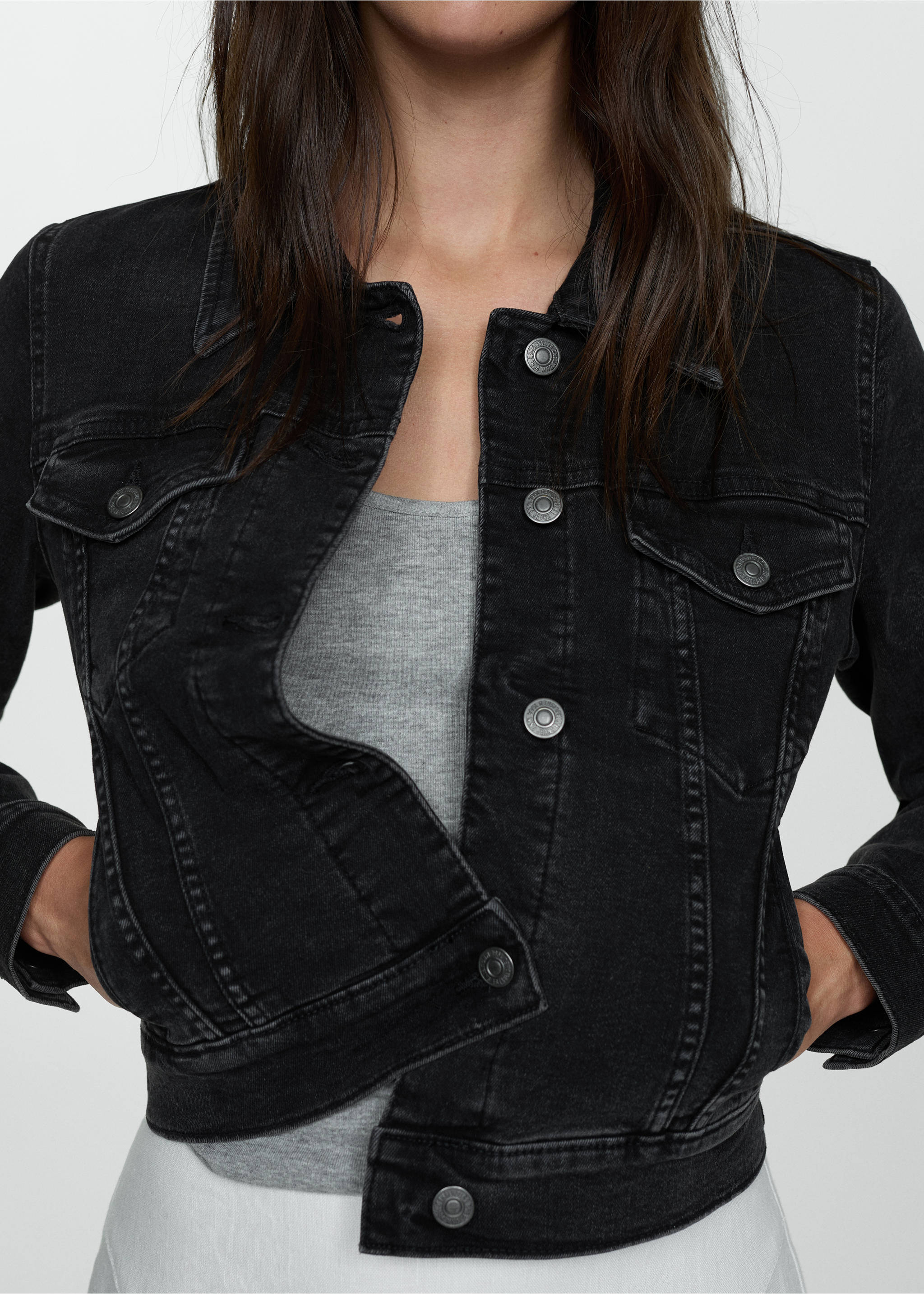 Blouson jean poches - Plan moyen, Black denim. Ref: 77010283-00.