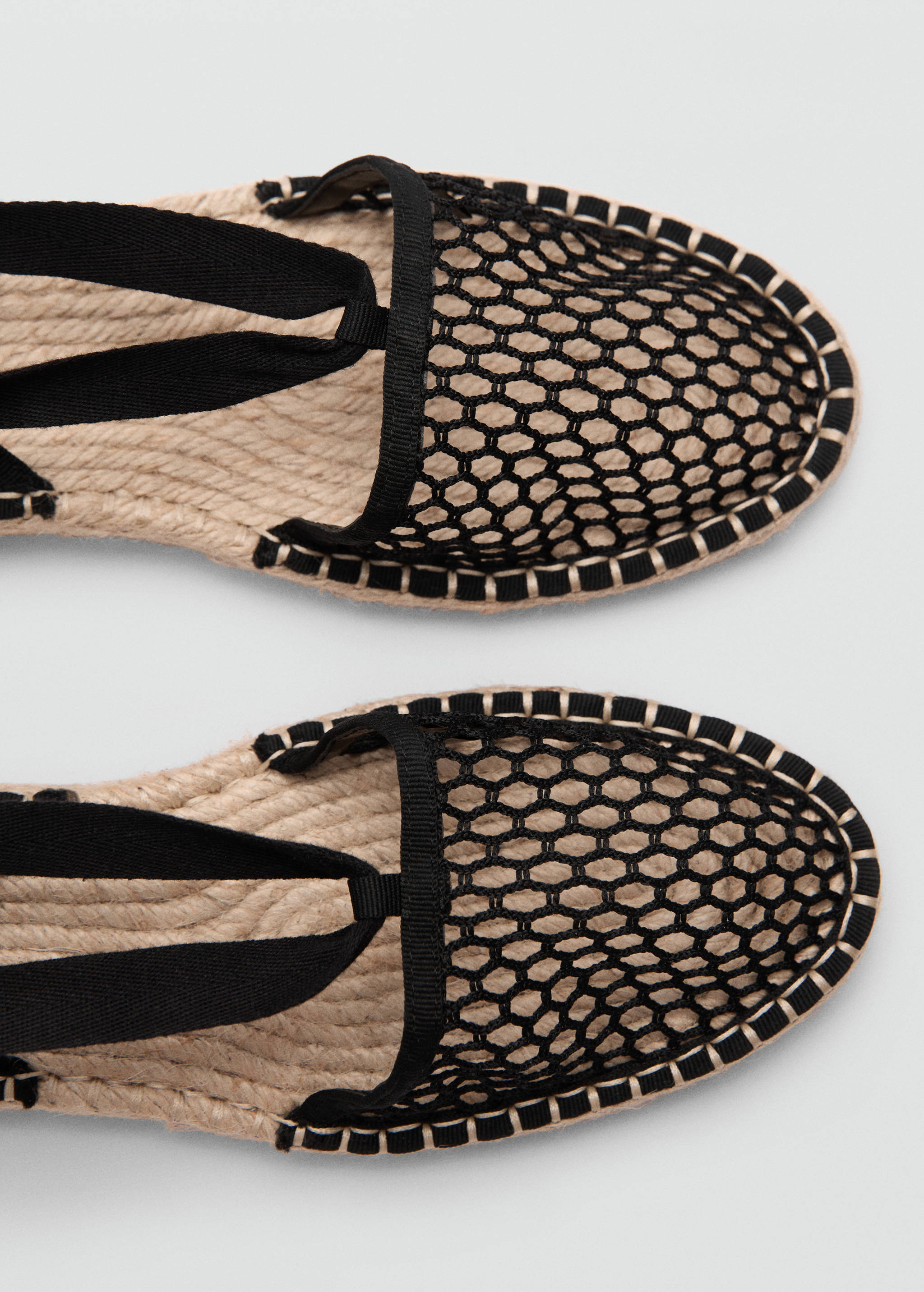 Hålmönstrade espadriller - Detaljer om artikeln 2