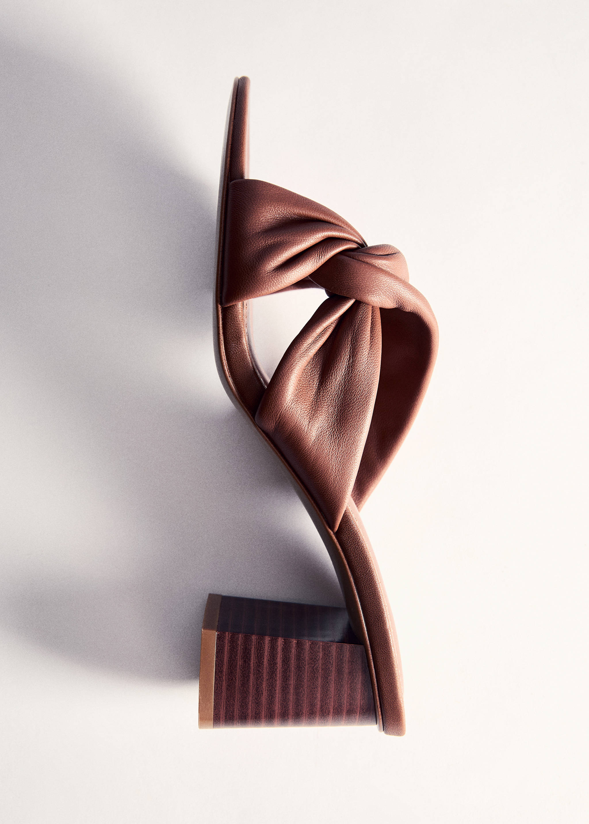 Knot leather sandals - Details of the article 5