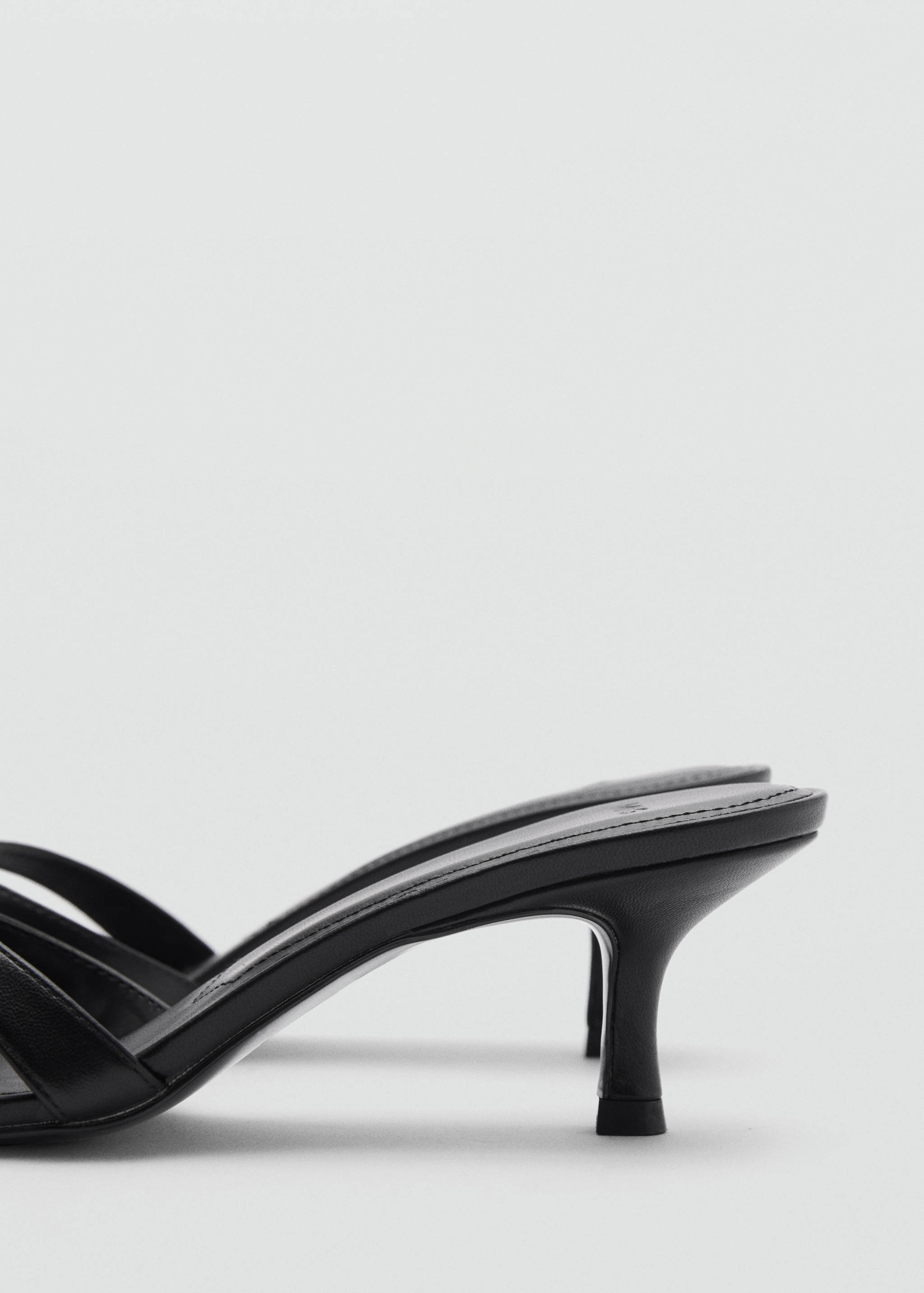 Strappy heeled sandals - Details of the article 1