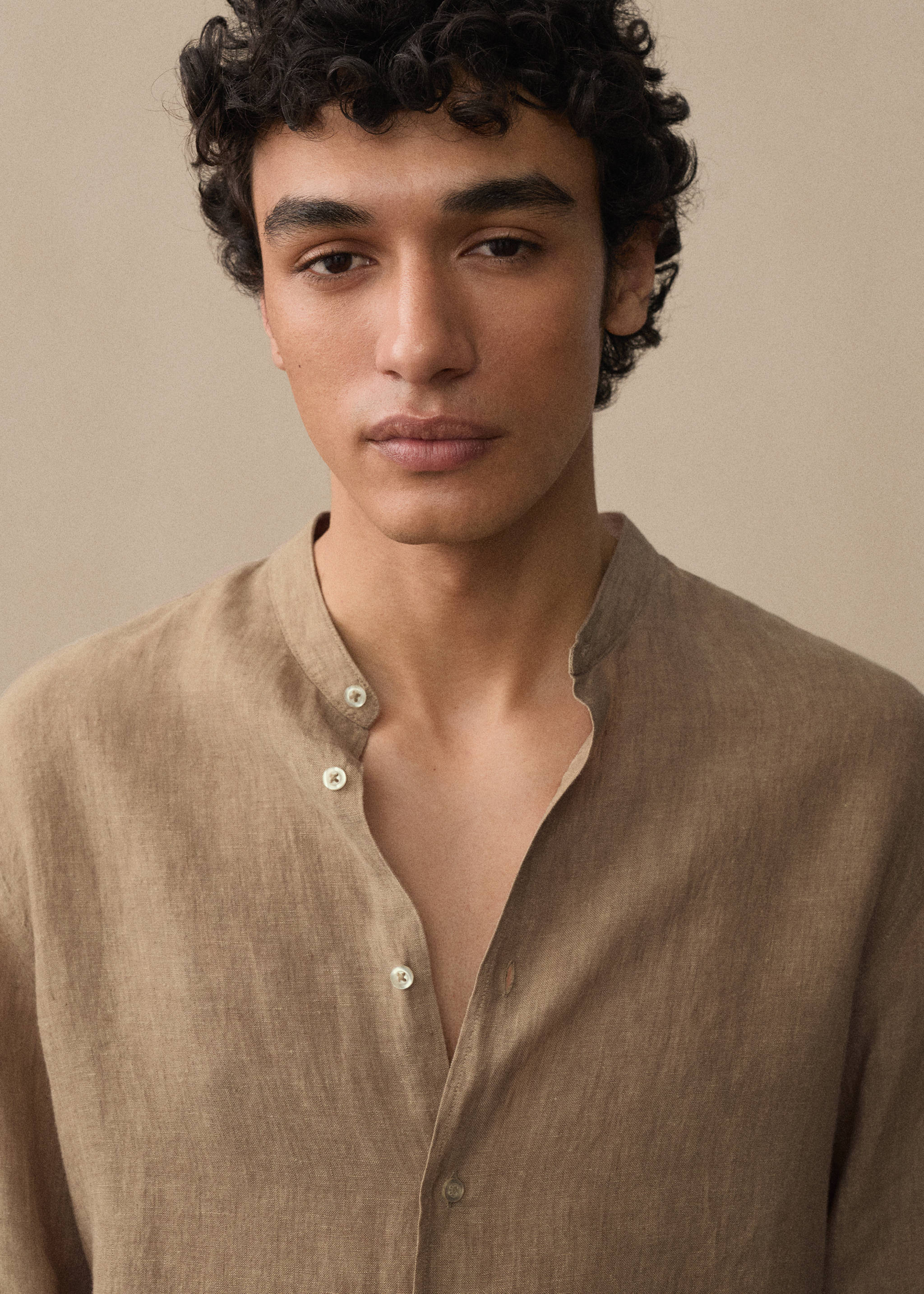 T-shirt col tunisien maille - Détail de l'article 3