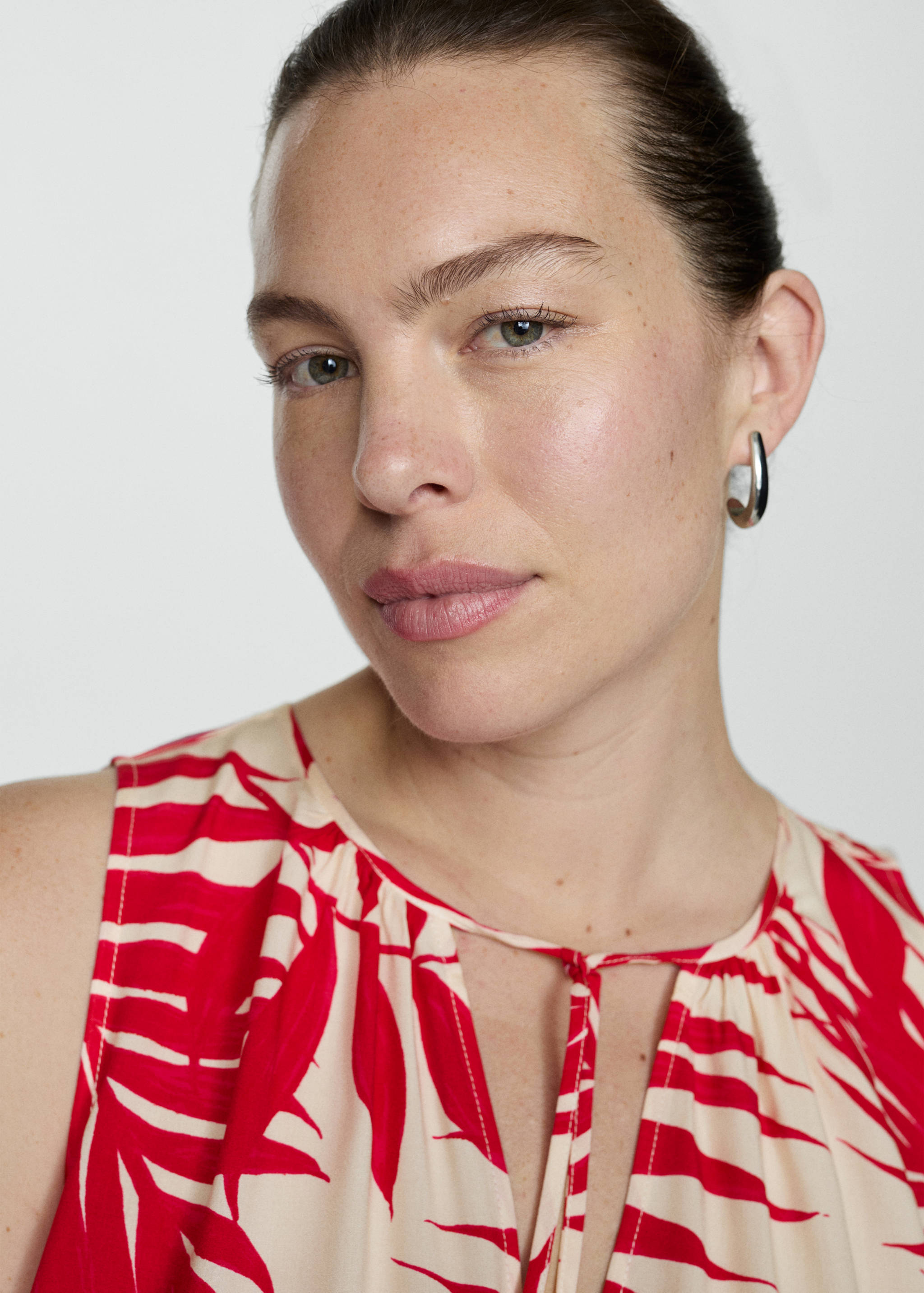 Båge tryckt klänning - Detaljer om artikeln 4