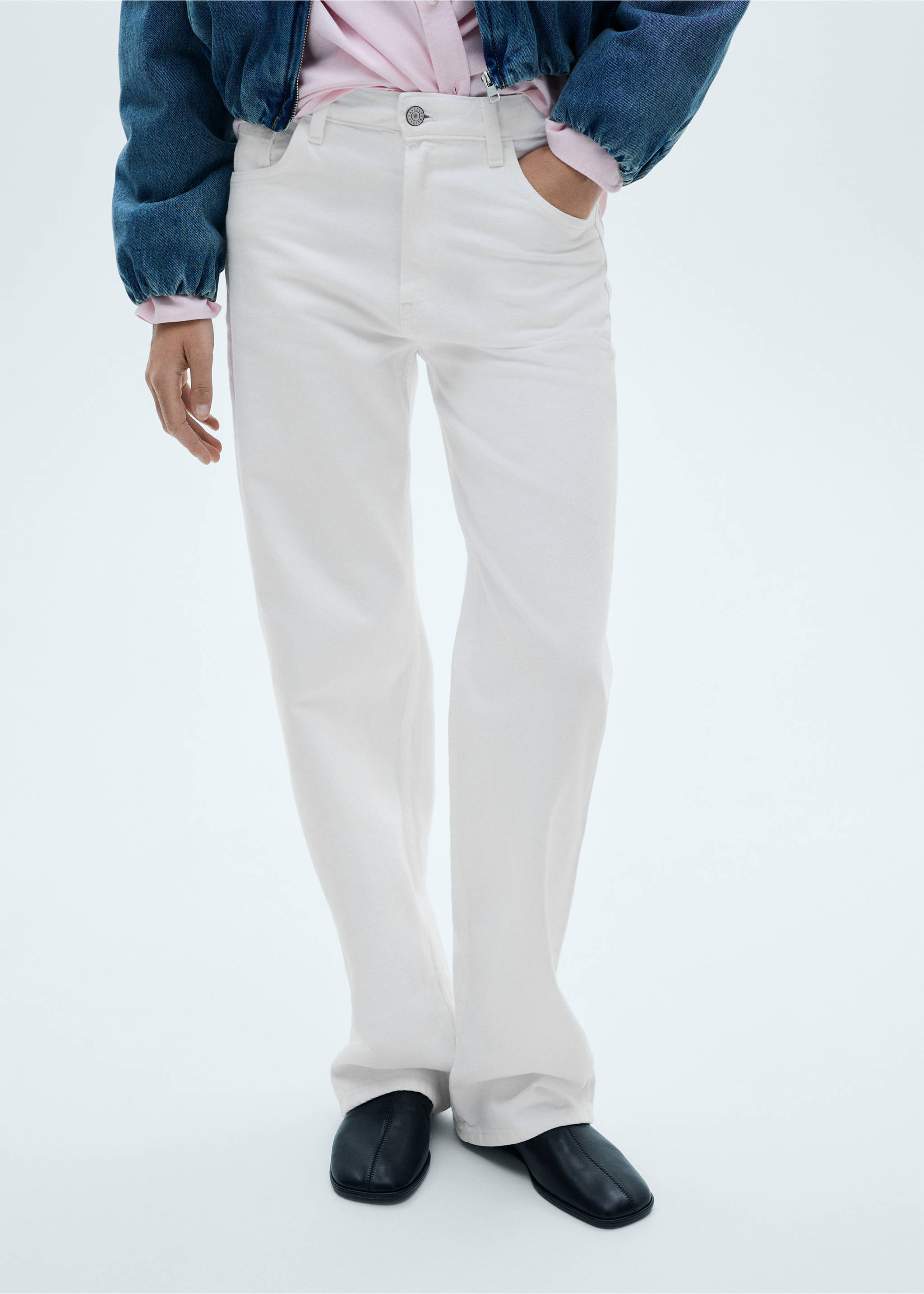 Mid-rise straight jeans - Details of the article 1, White. Ref: 77010358-00.