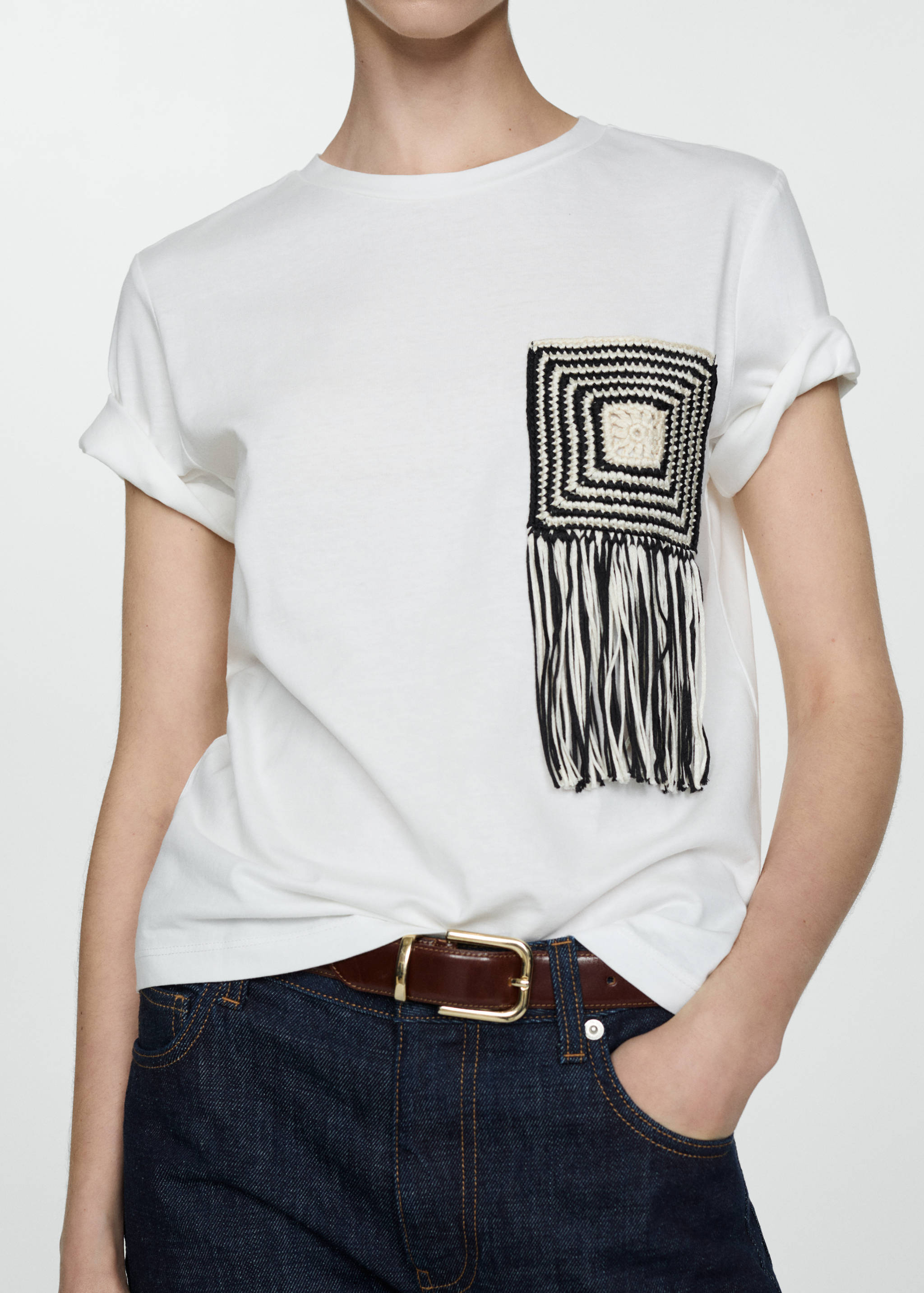 Crochet detail T-shirt - Details of the article 6