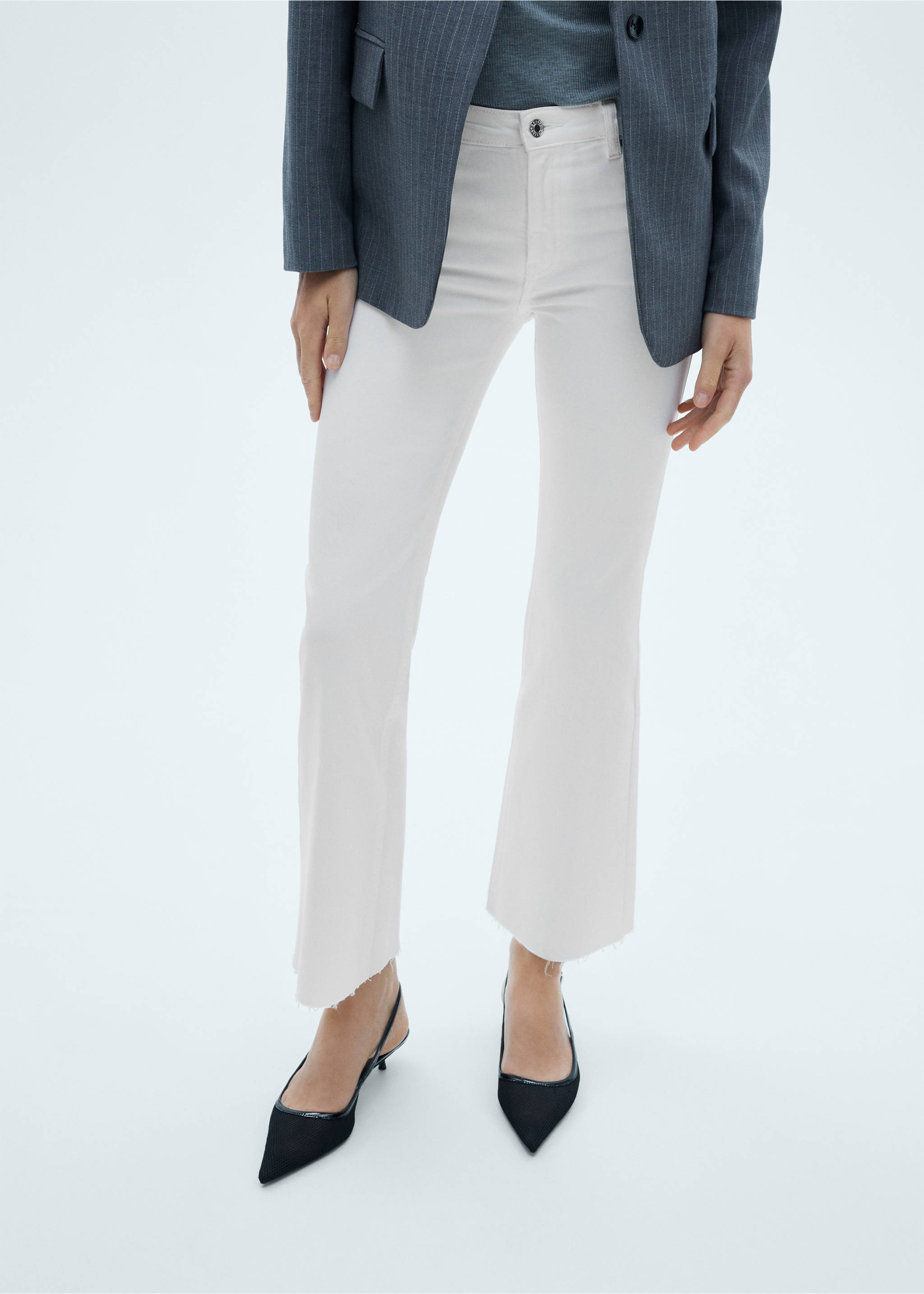 Flared-Crop-Jeans Sienna - Detail des Artikels 1, Weiß. Ref: 77010360-00.