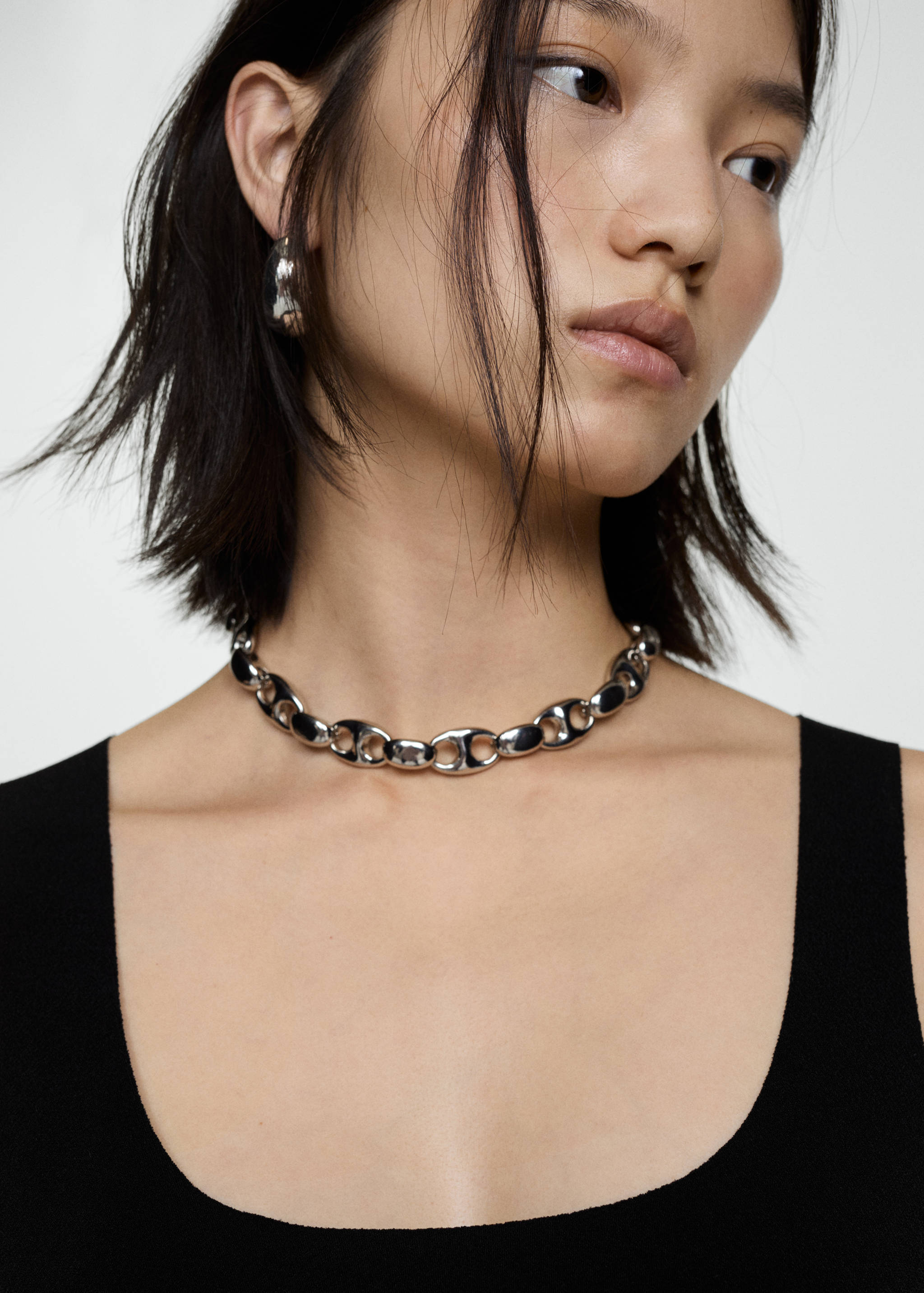 Vestido midi com alças - Verso do artigo