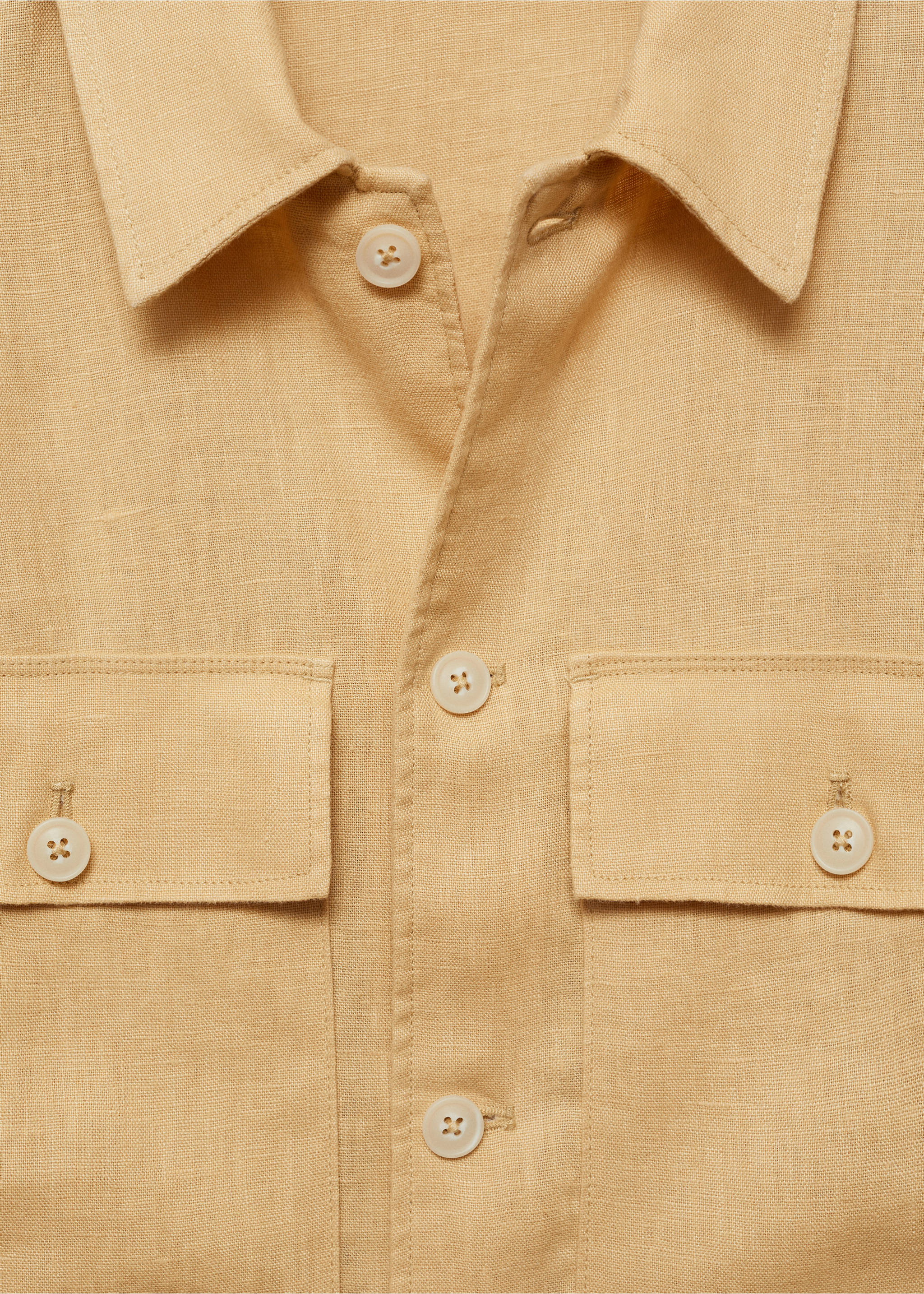 Sobrecamisa 100% lli butxaques - Detall de l'article 8, Groc pastel. Ref: 77010568-00.