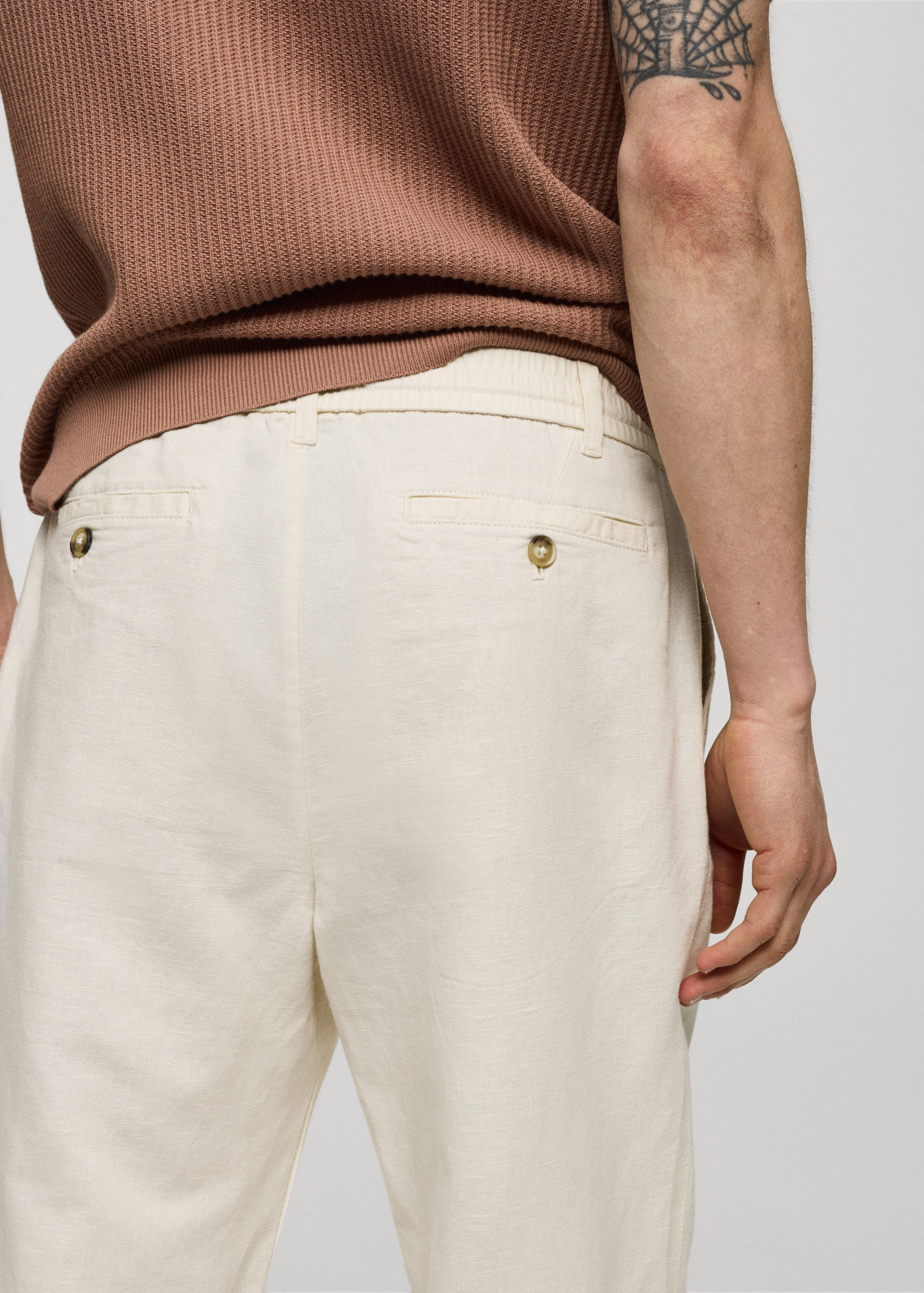 Slim-fit trousers with drawstring - Details of the article 6