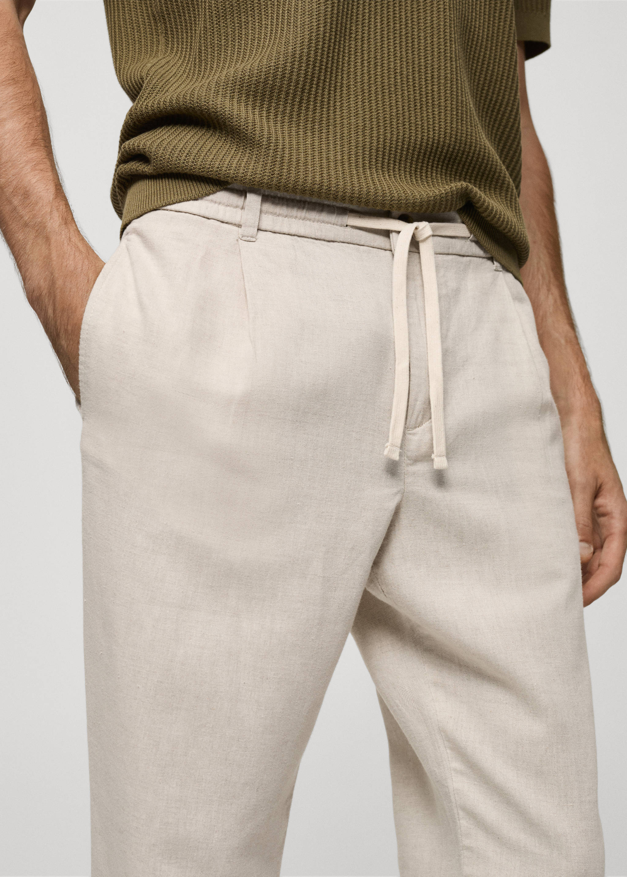 Slim-fit trousers with drawstring - Details of the article 1