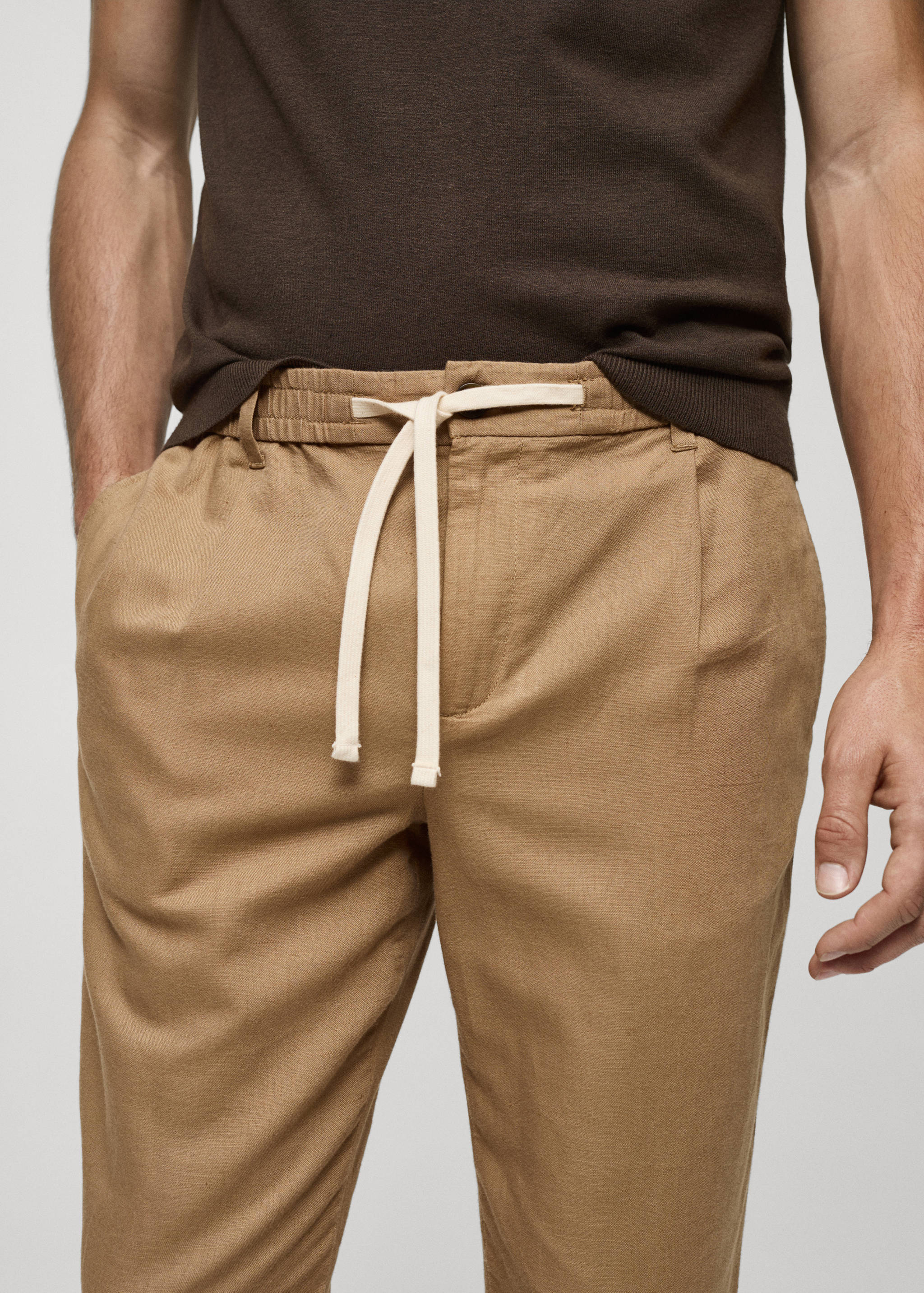 Slim-fit trousers with drawstring - Details of the article 1