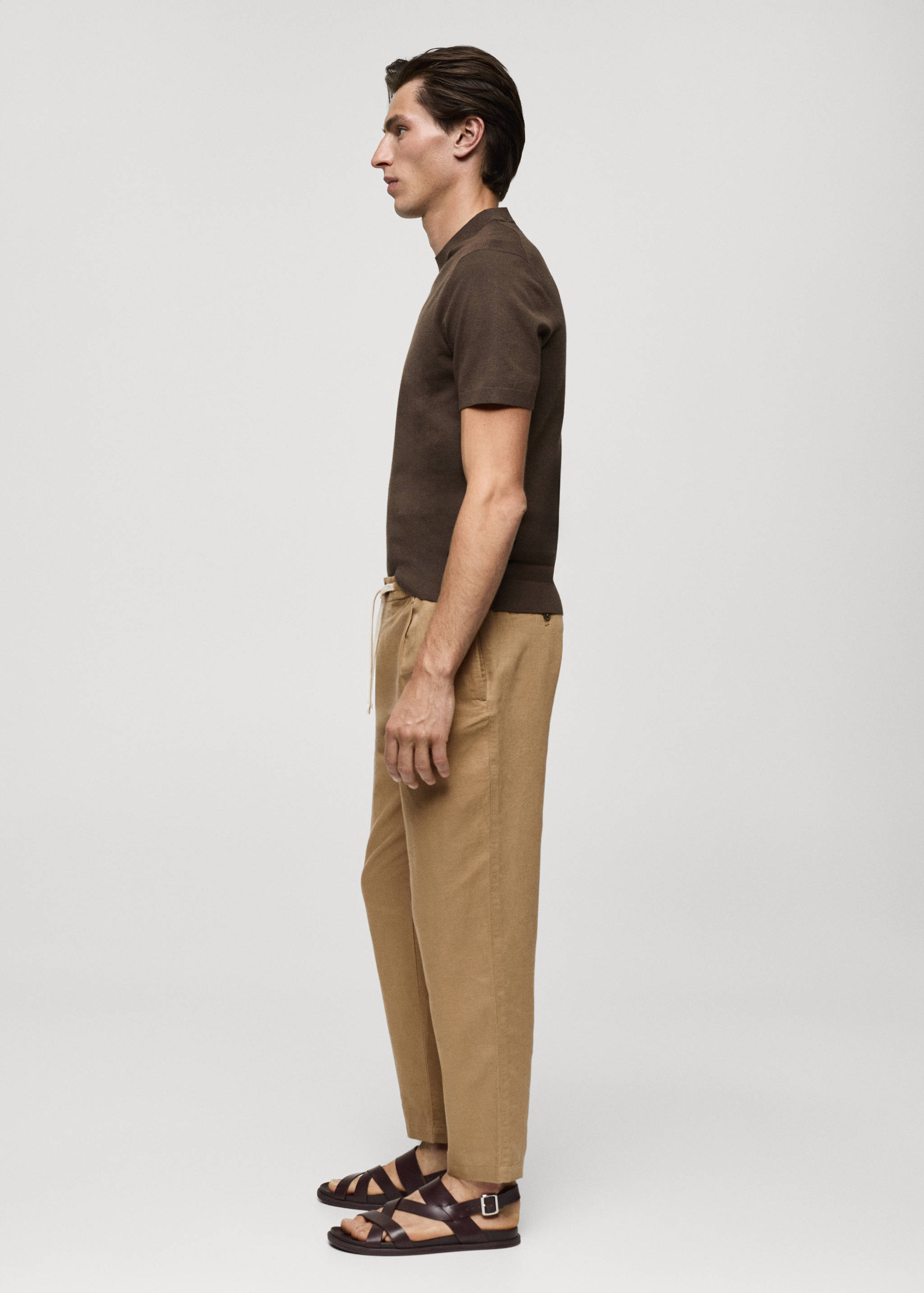 Slim-fit trousers with drawstring - Details of the article 2