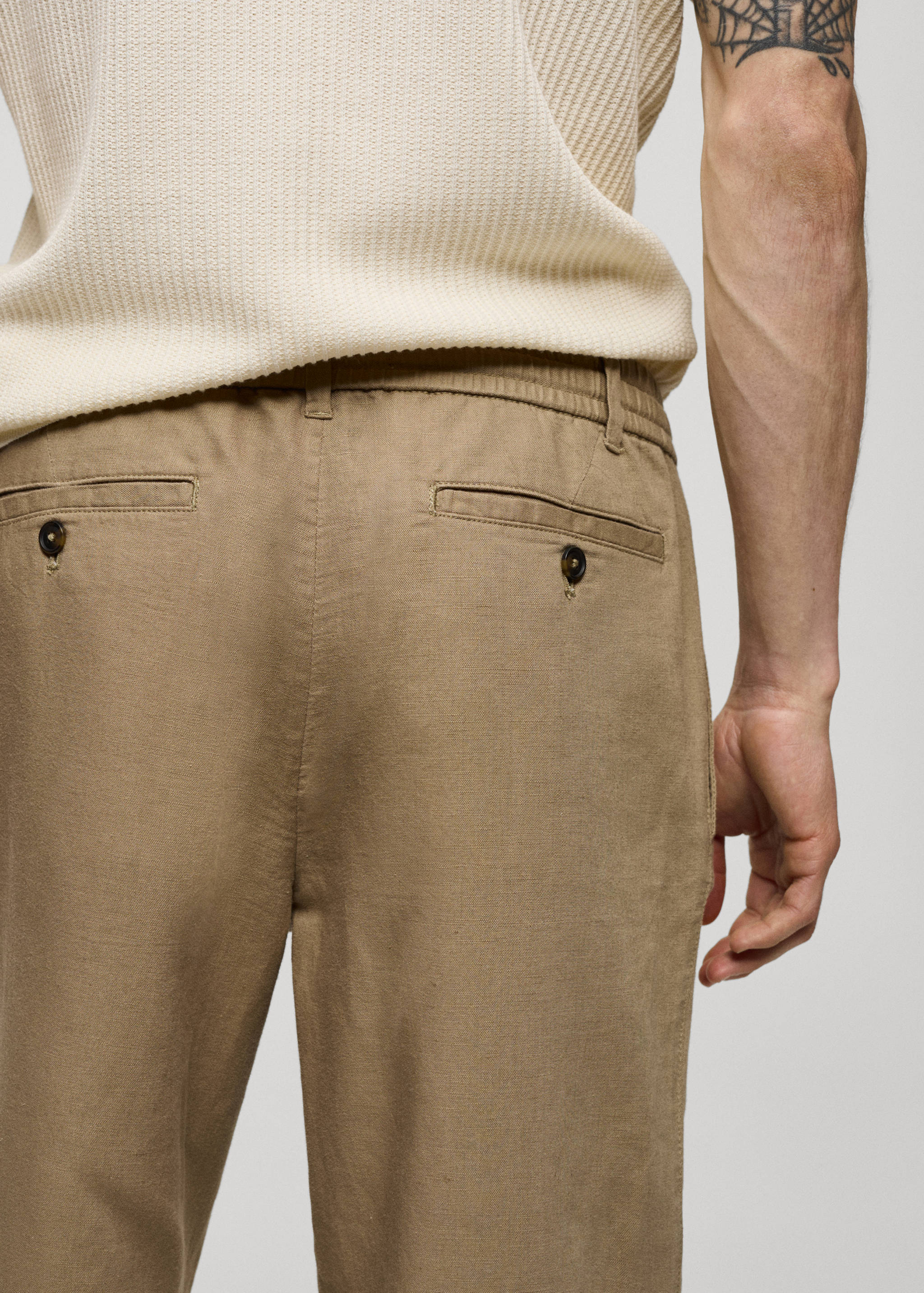 Slim-fit trousers with drawstring - Details of the article 6