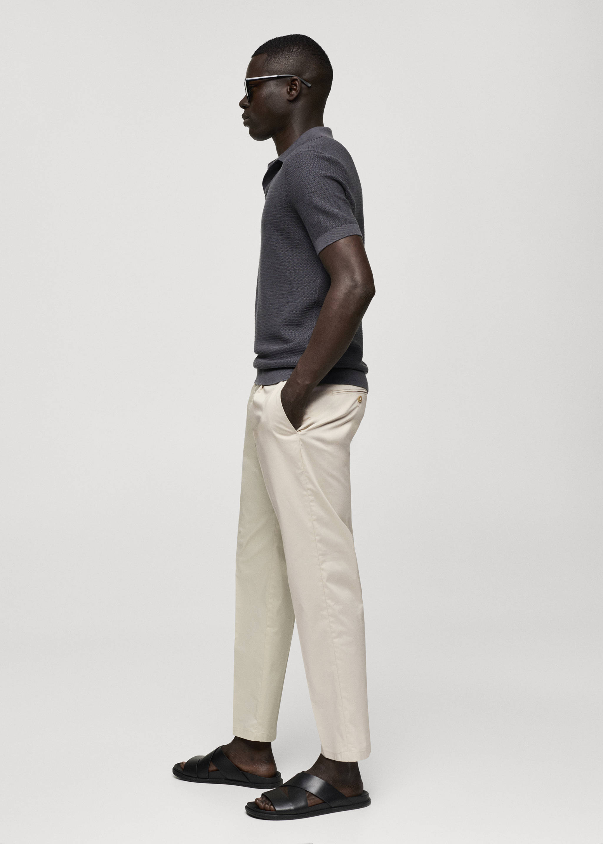 Slim-fit cotton pleated trousers - Details of the article 2