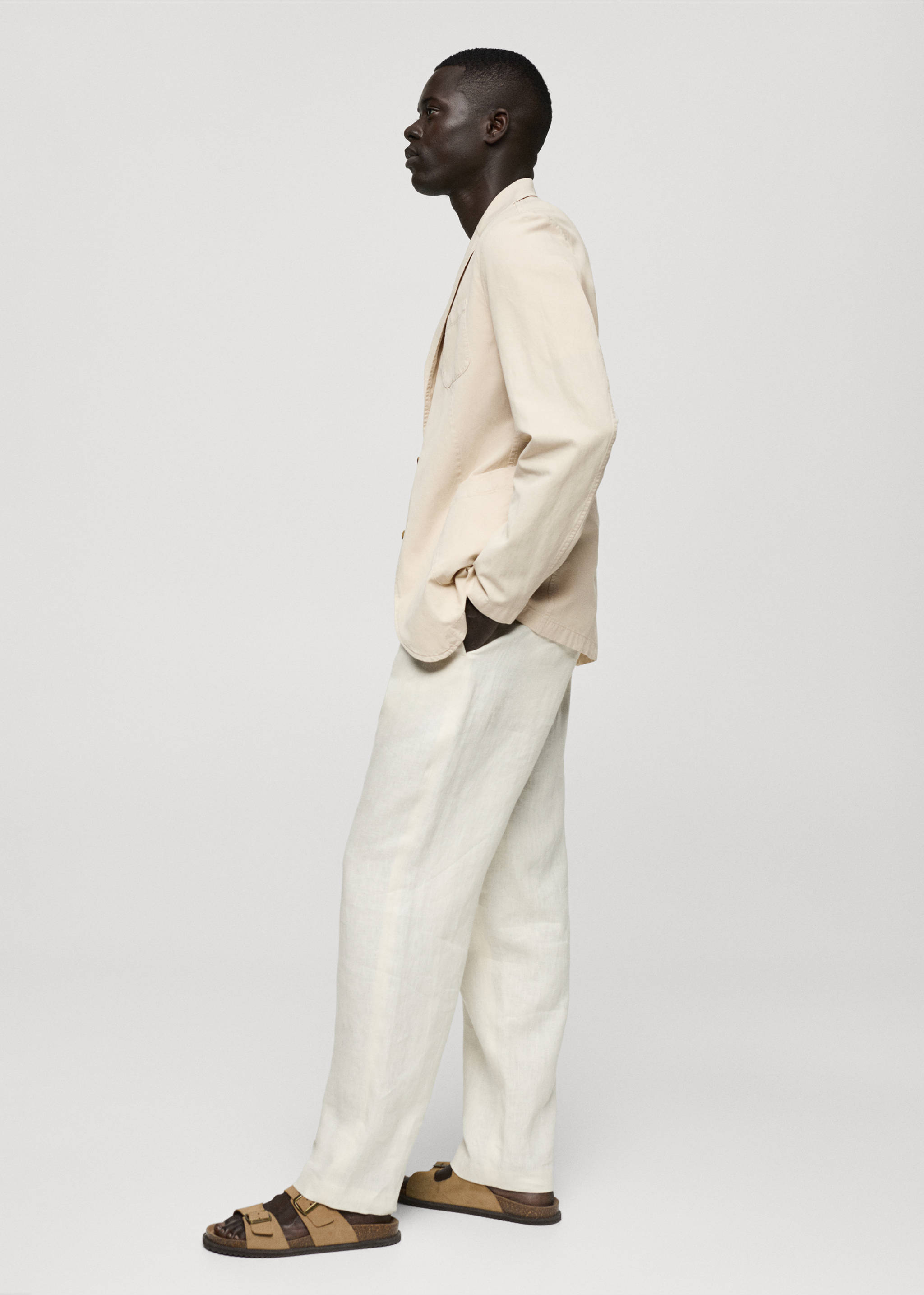 Americana lino algodón efecto lavado - Detalle del artículo 2, Beige. Ref: 77010575-00.