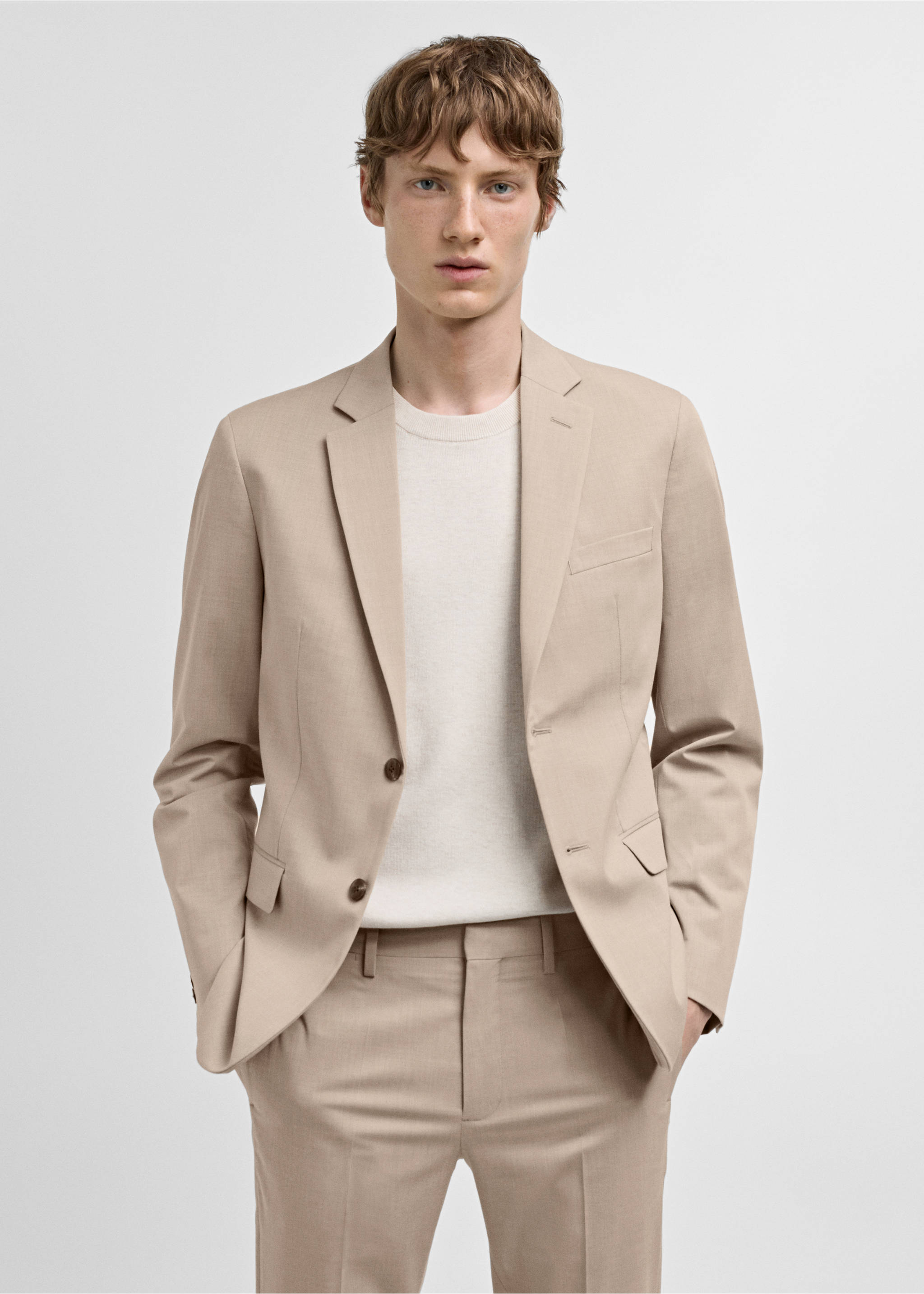 Kavaj super slim fit stretchmaterial - Bild av mittparti, Beige. Ref: 77010578-00.