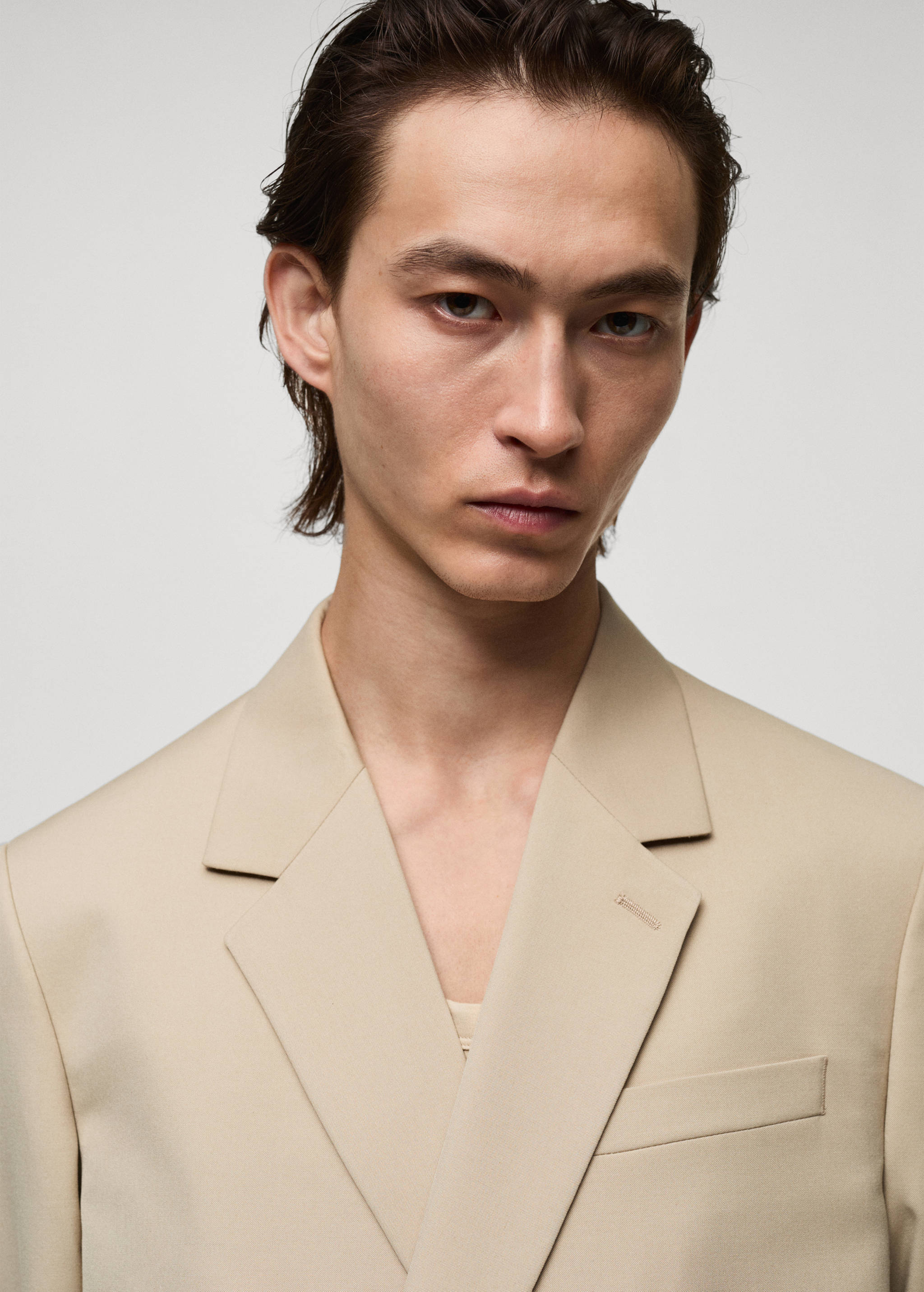 Double-breasted regular-fit suit jacket - Details of the article 1