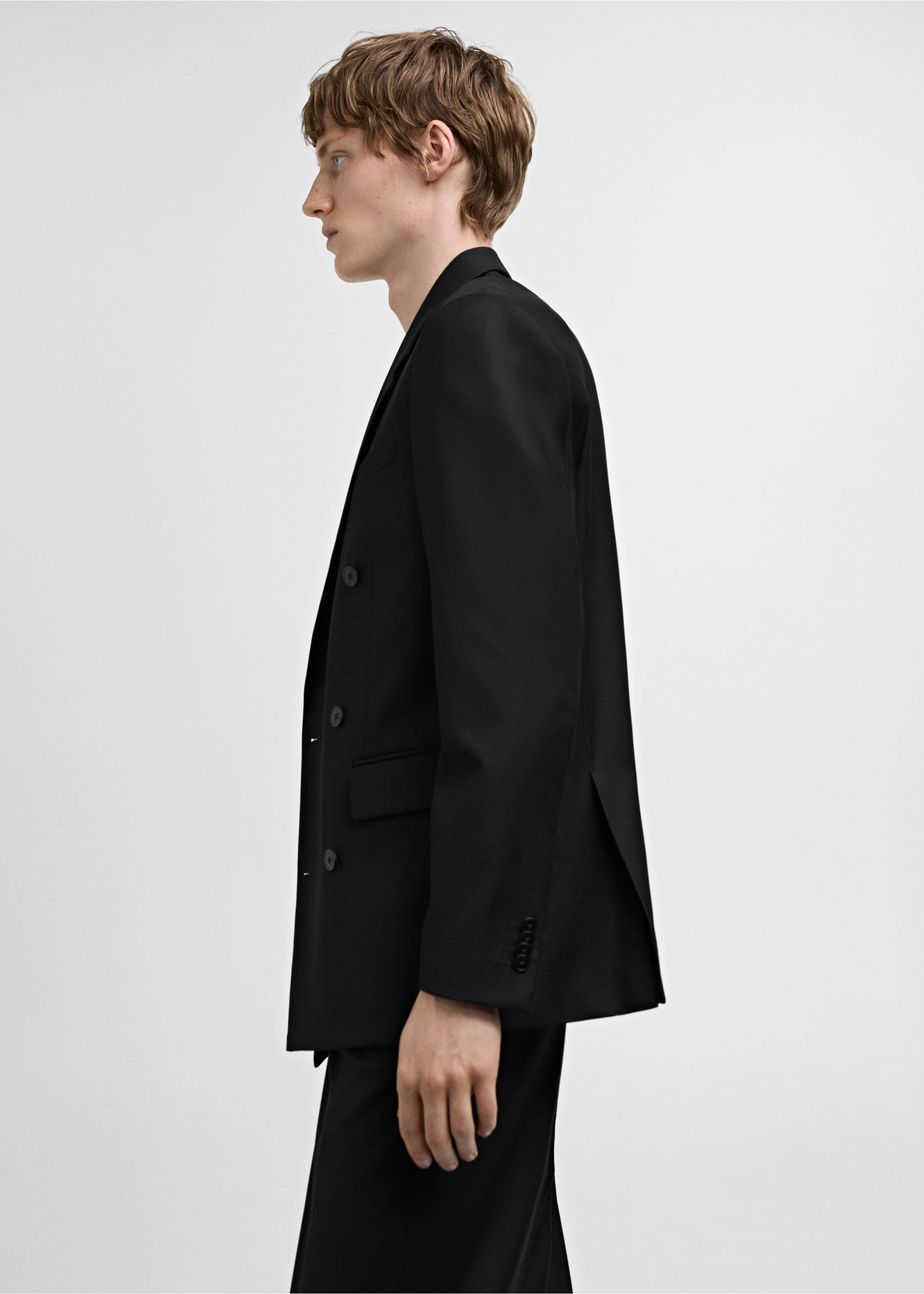 Double-breasted regular-fit suit jacket - Details of the article 2, Black. Ref: 77010581-00.