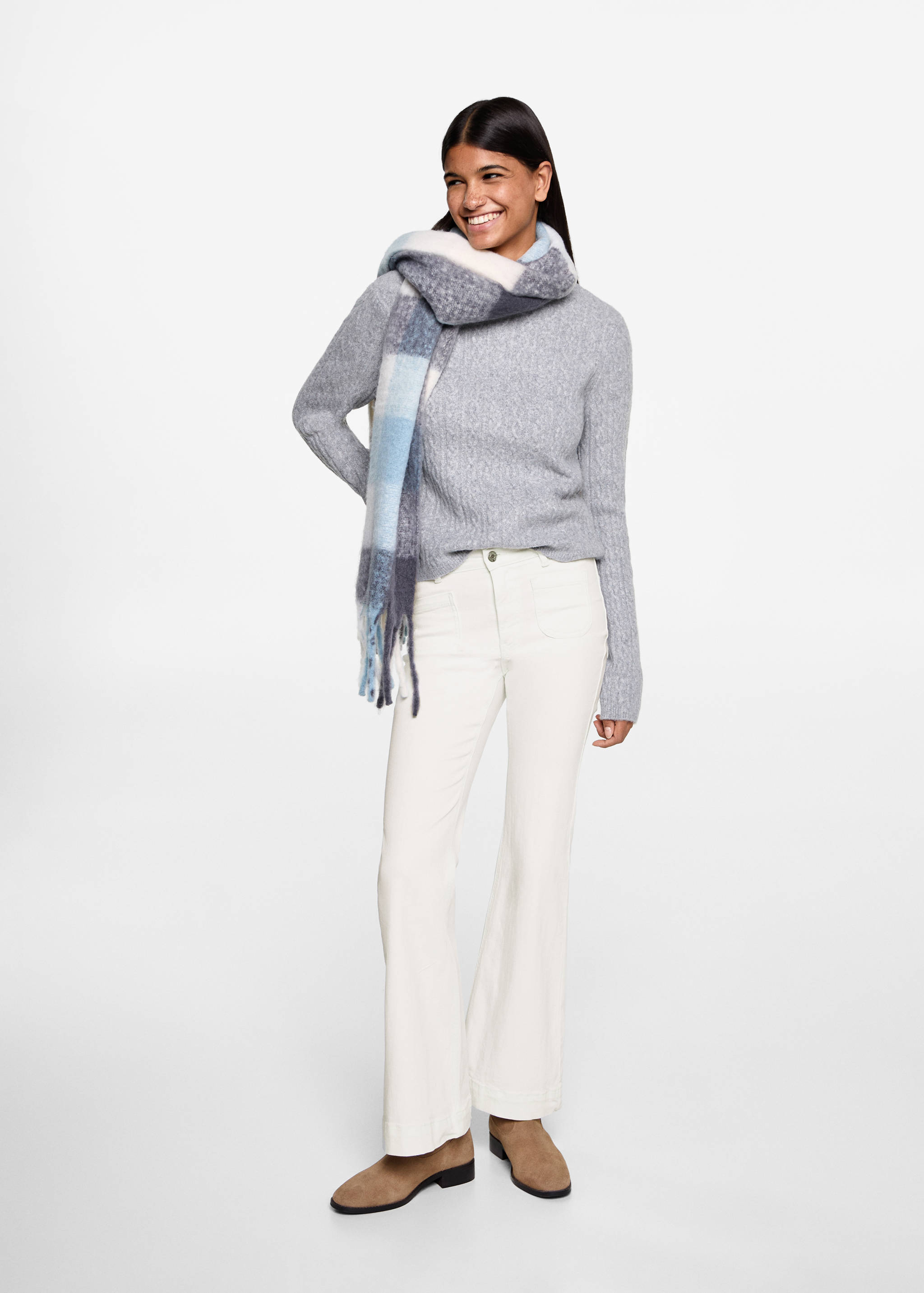 Flared jeans with pocket - General plane