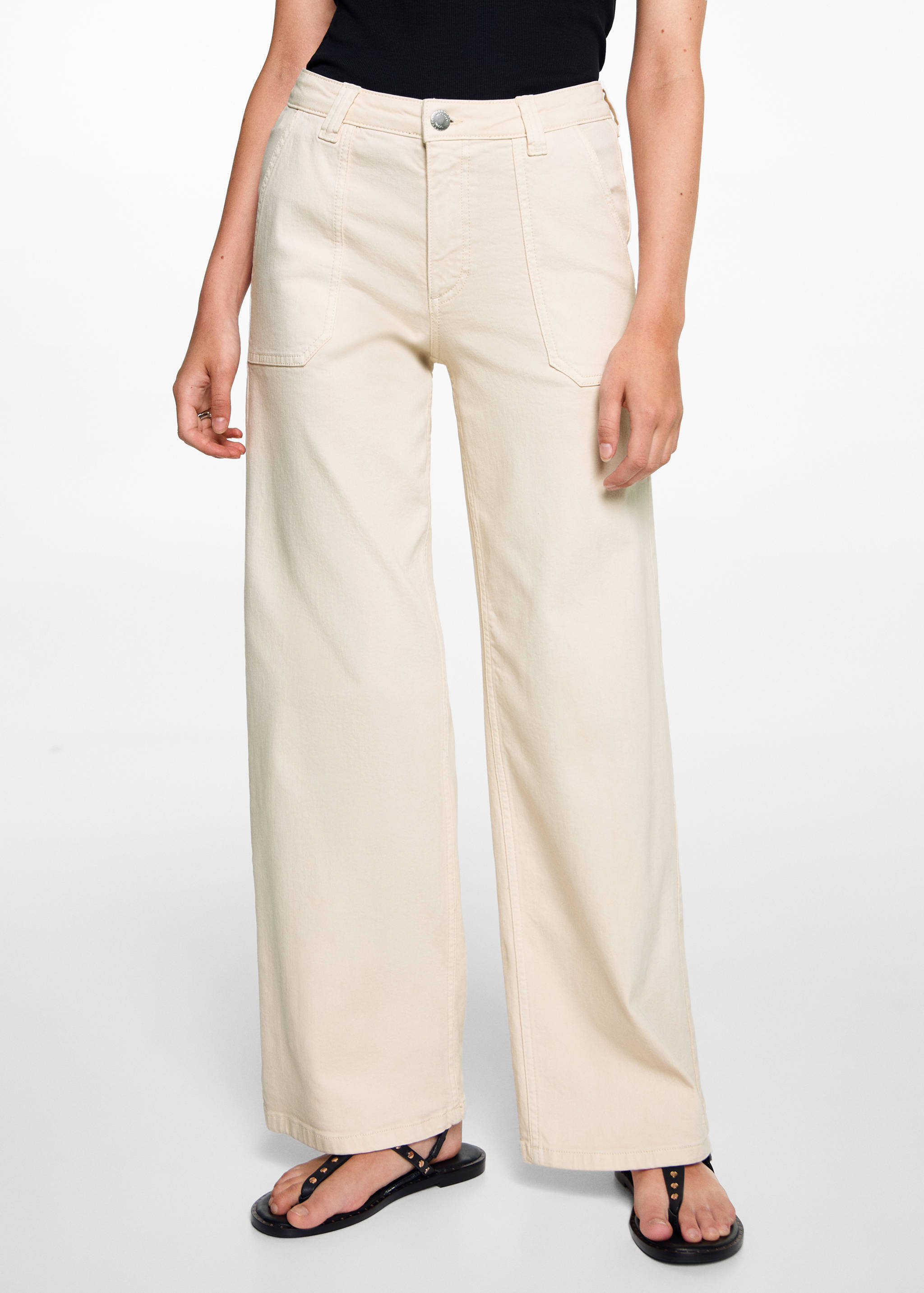 Pantalón culotte bolsillos - Plano medio