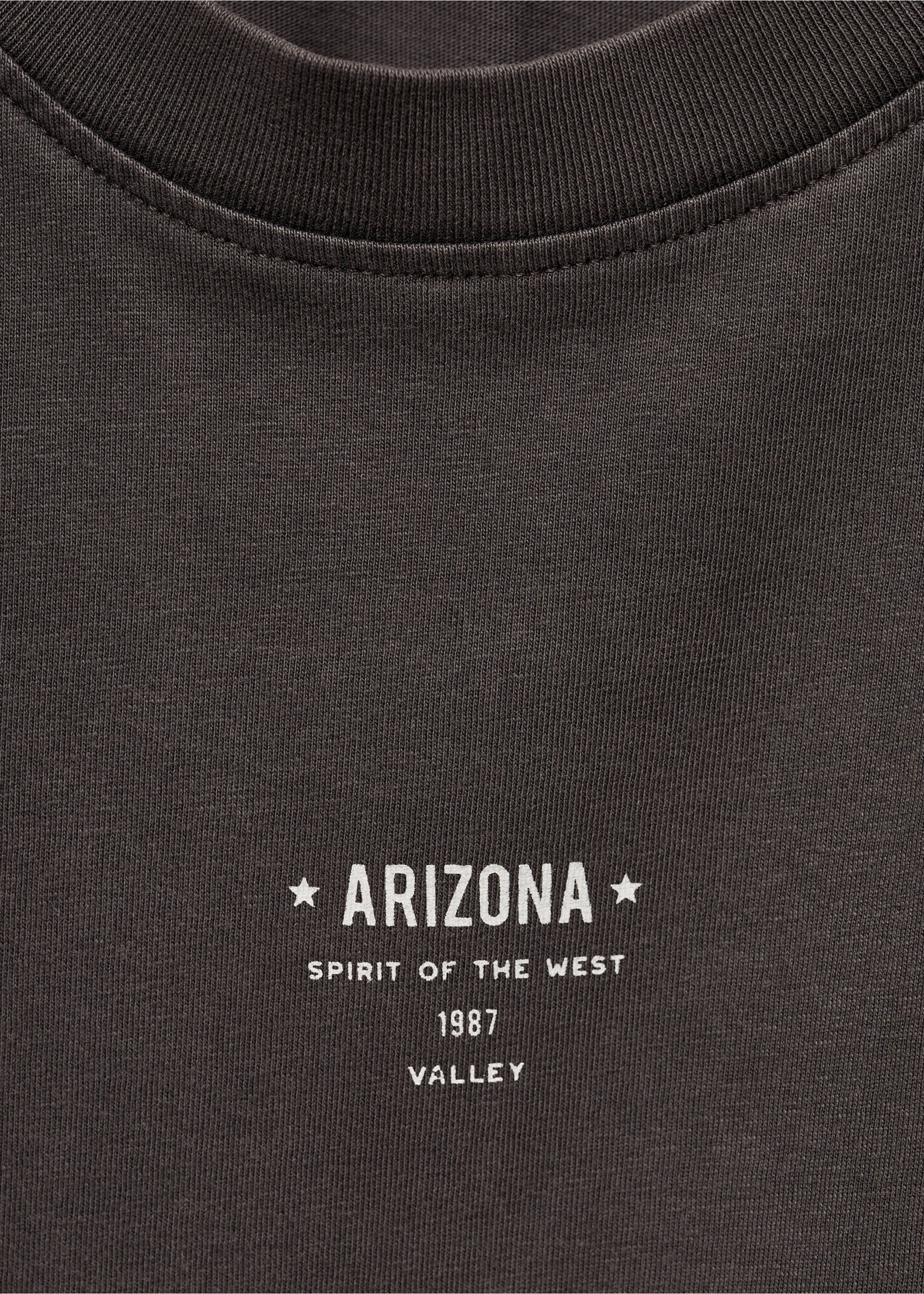 Kort t-shirt med tryck - Detaljer om artikeln 8, Kol. Ref: 77010619-00.