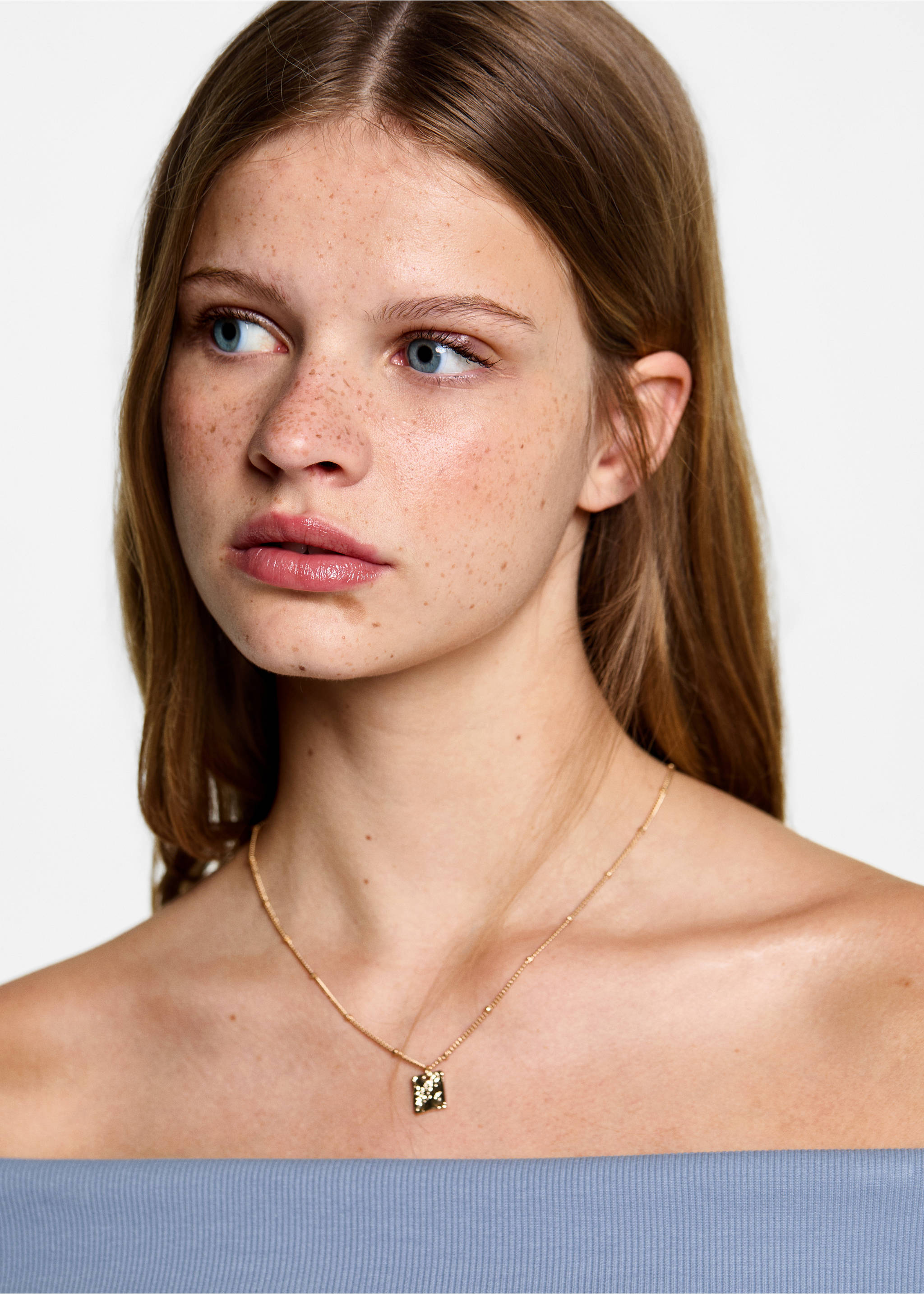 Geripptes schulterfreies Top - Detail des Artikels 1, Himmelblau. Ref: 77010620-00.