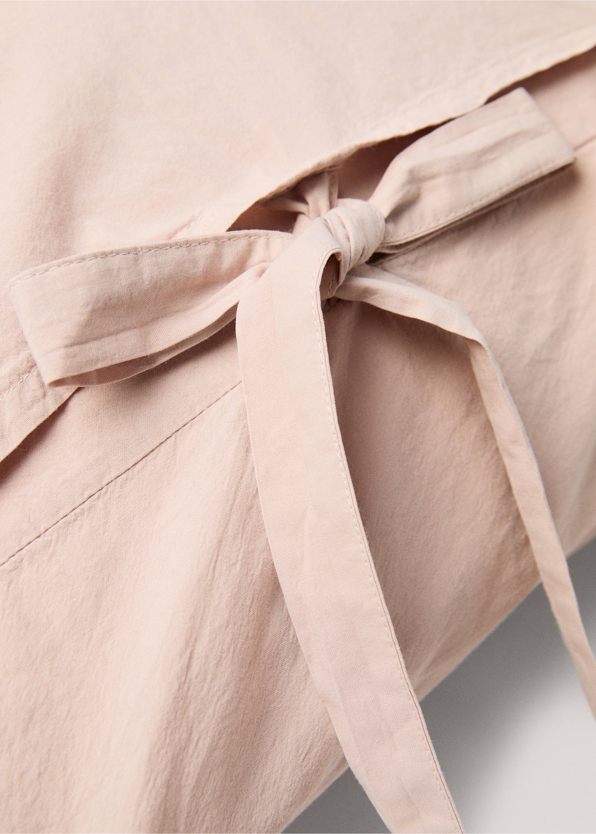 Washed cotton pillowcase 60x60cm - Details of the article 2, Light Pink. Ref: 77010626-00.