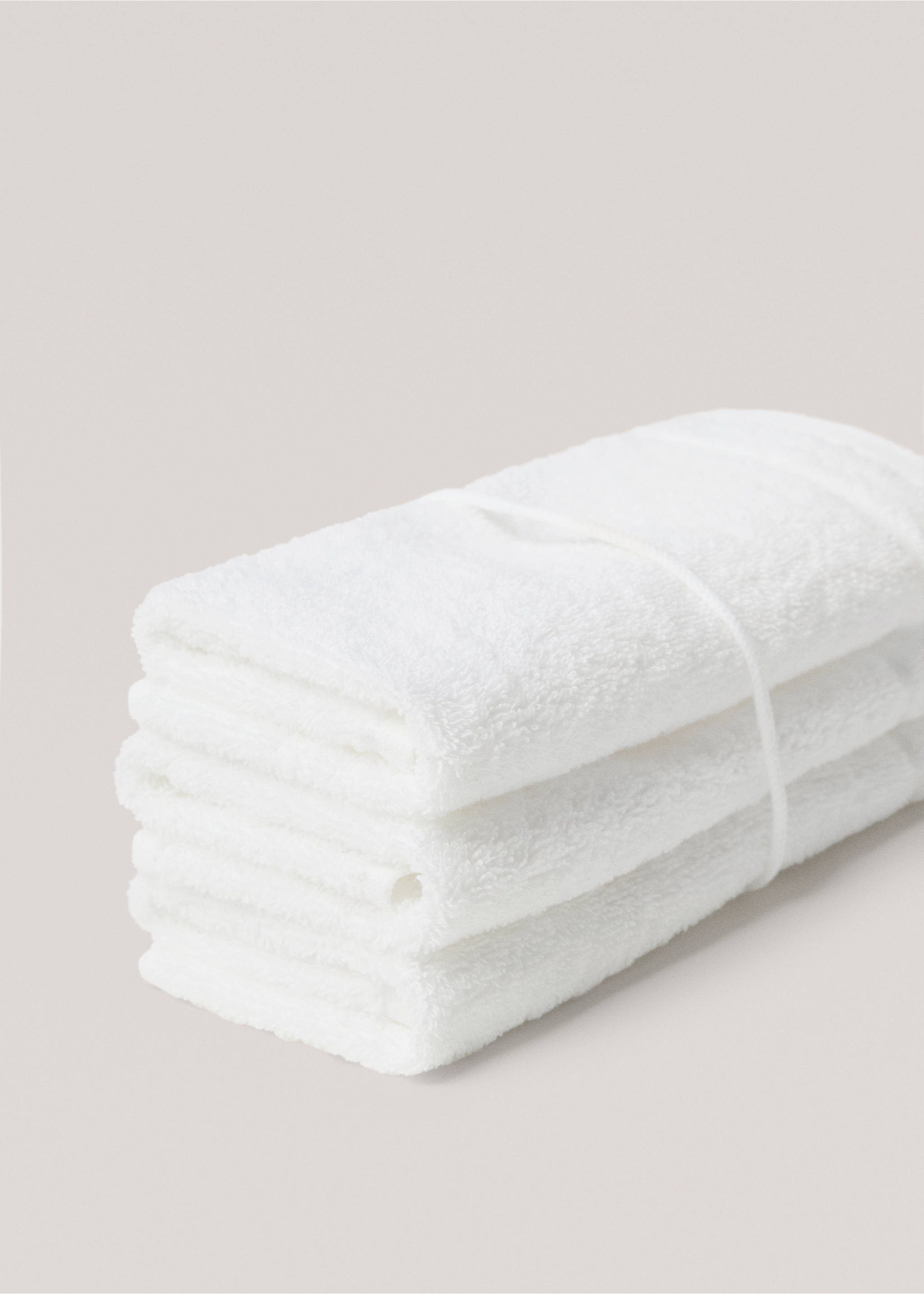 Plain cotton towel - Details of the article 2, White. Ref: 77010640-00.