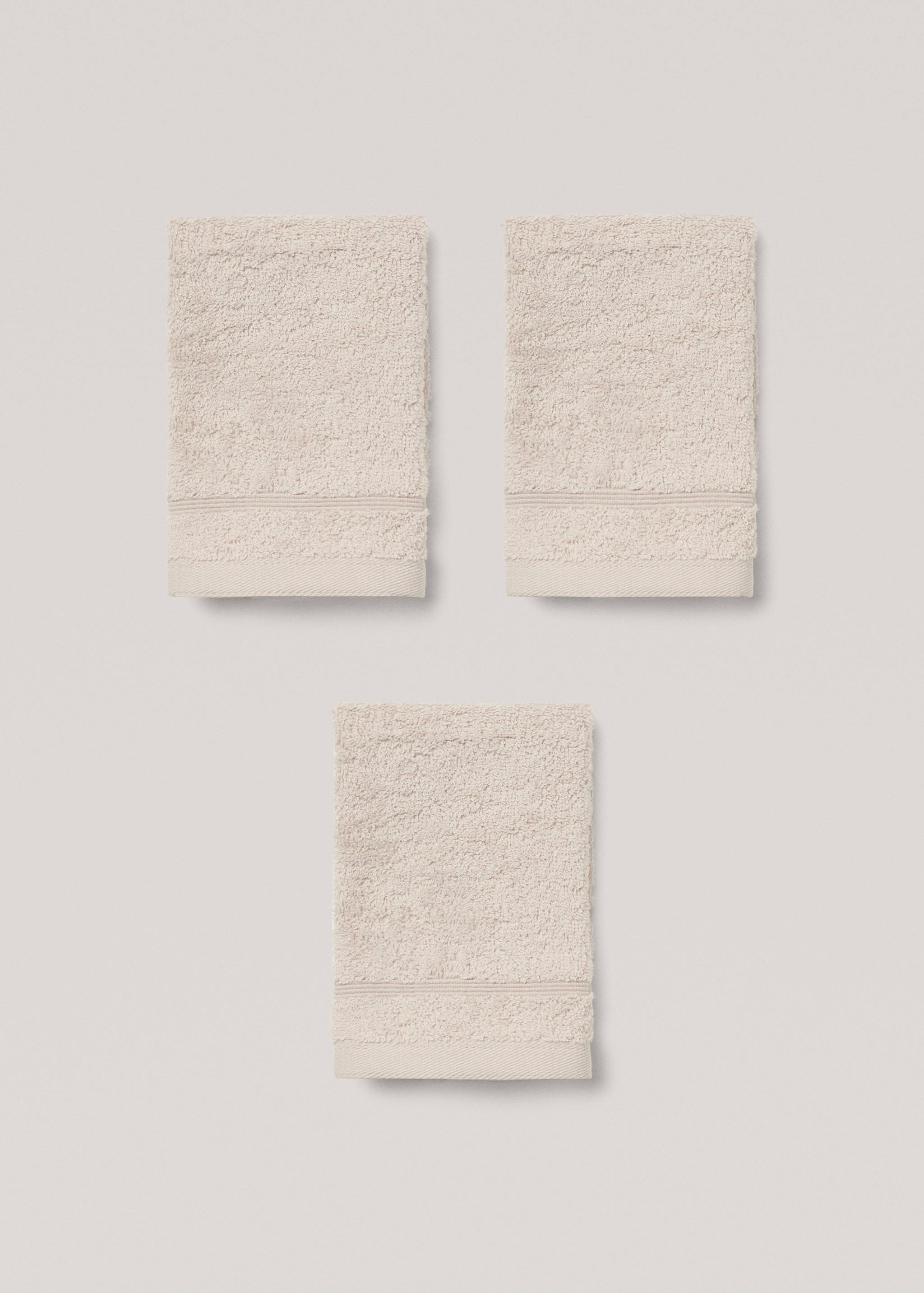 Plain cotton towel - Article without model