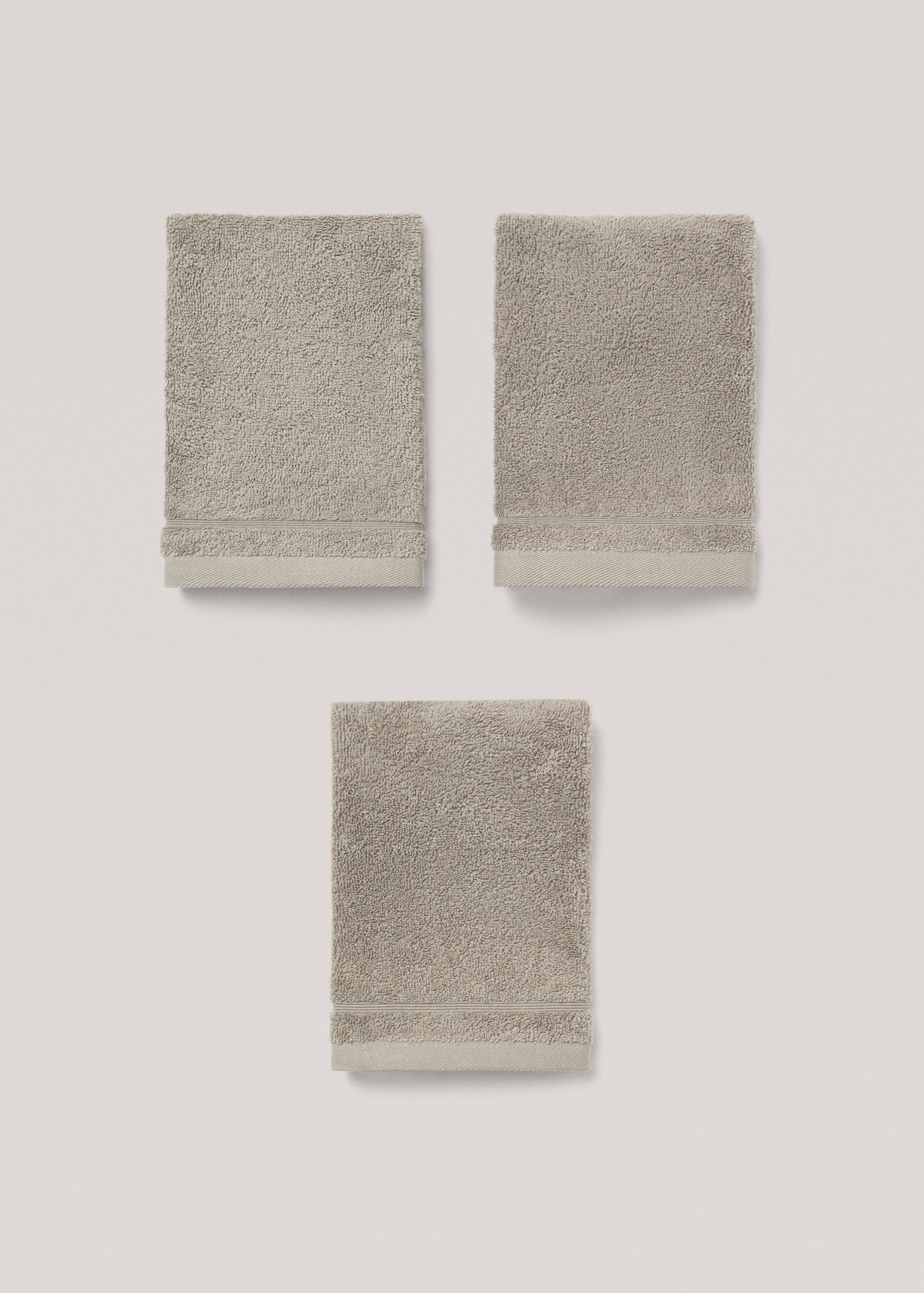 Plain cotton towel - Article without model