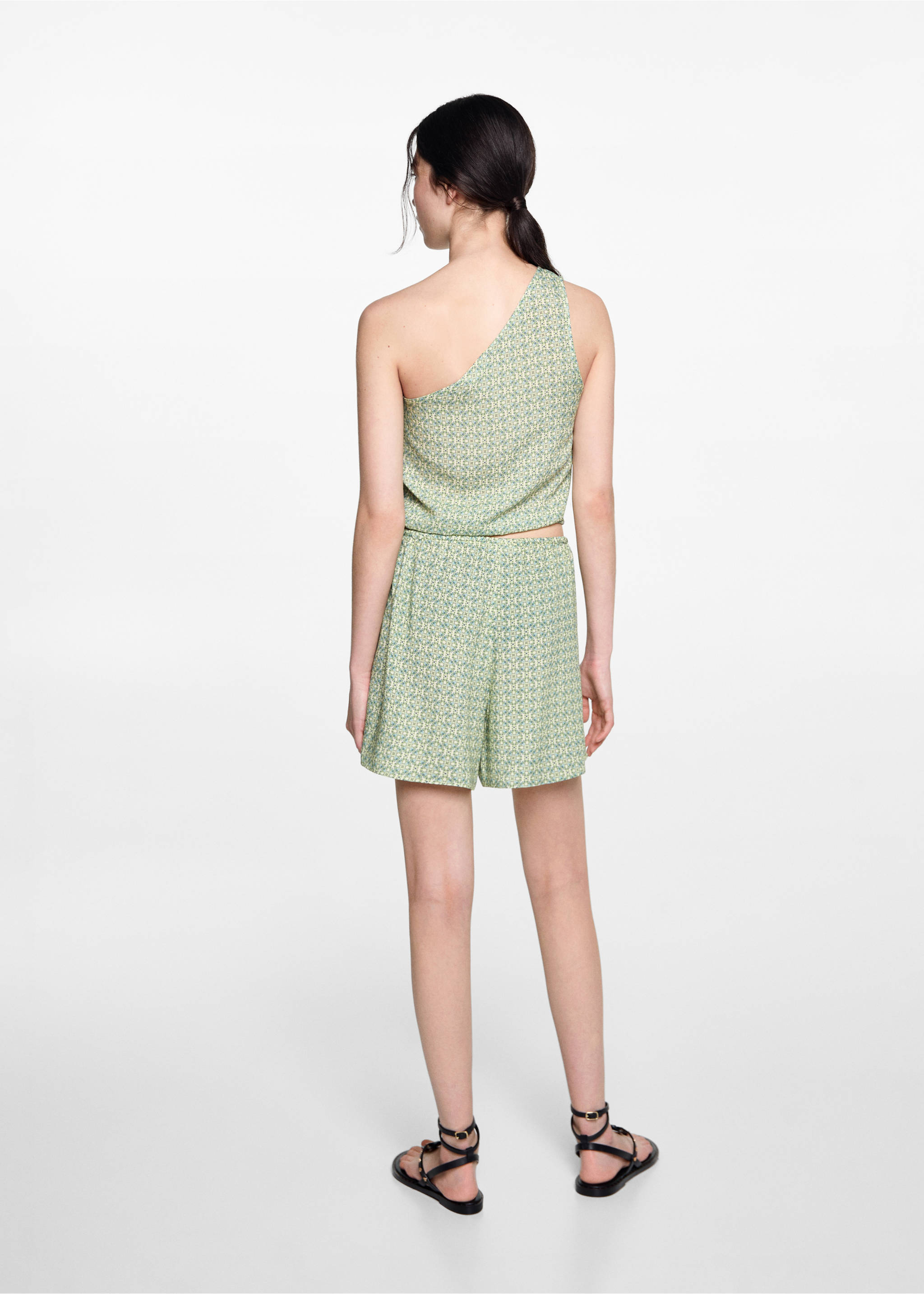 Asymmetrisches Top mit Printmuster - Rückseite des Artikels, Grün. Ref: 77010645-00.