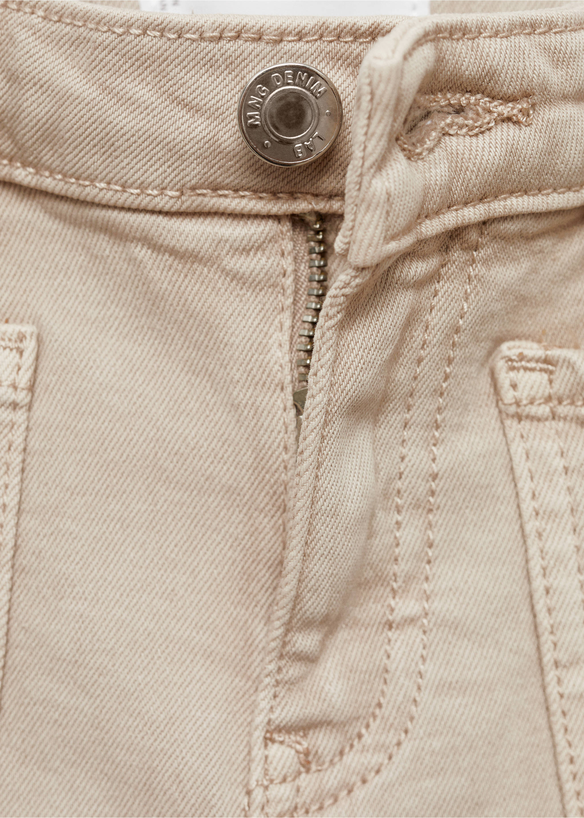 Jeans flare bolsillos - Detalle del artículo 8, Arena. Ref: 77012541-00.