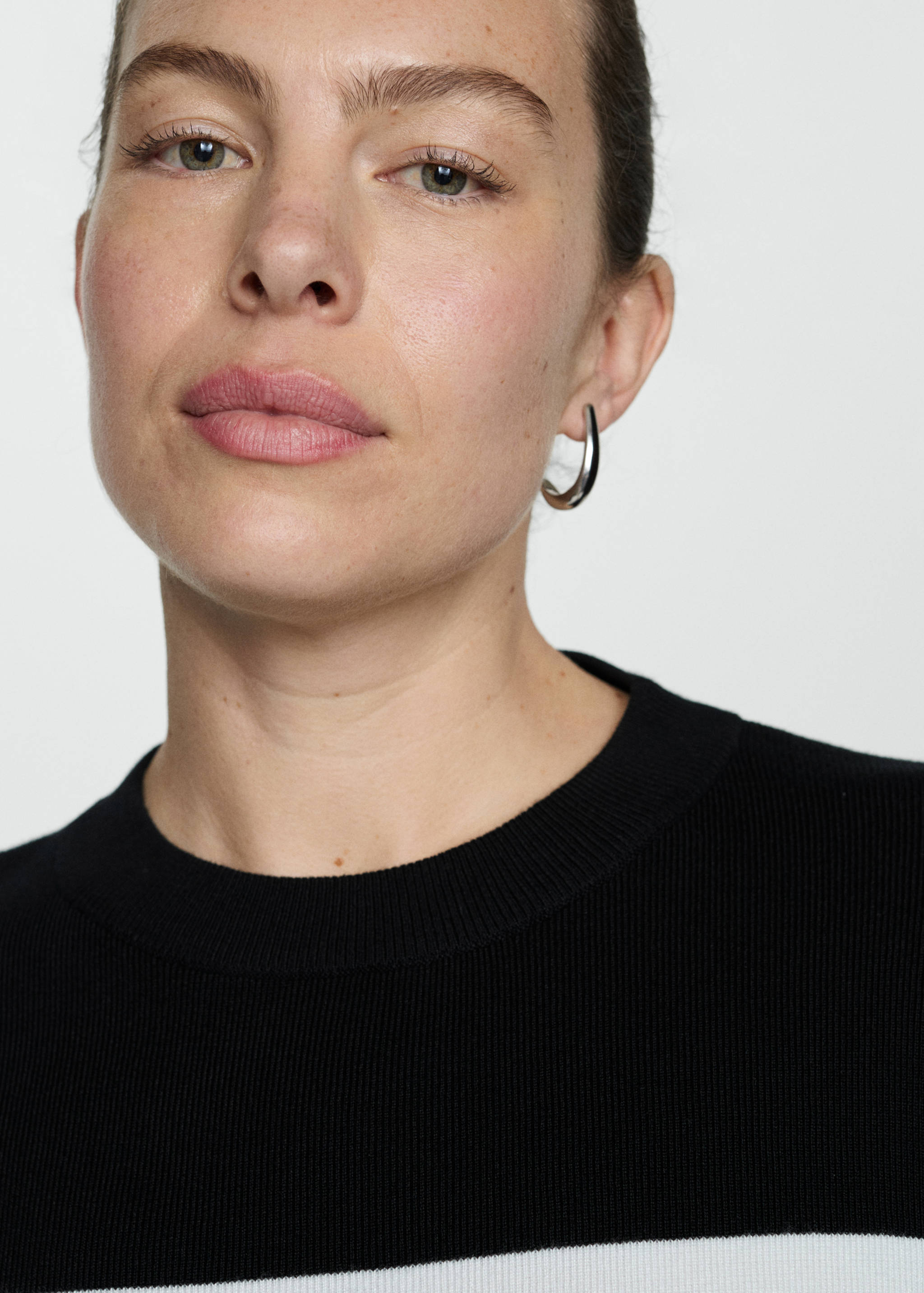 Csíkos kötött felső - A termék adatai 4