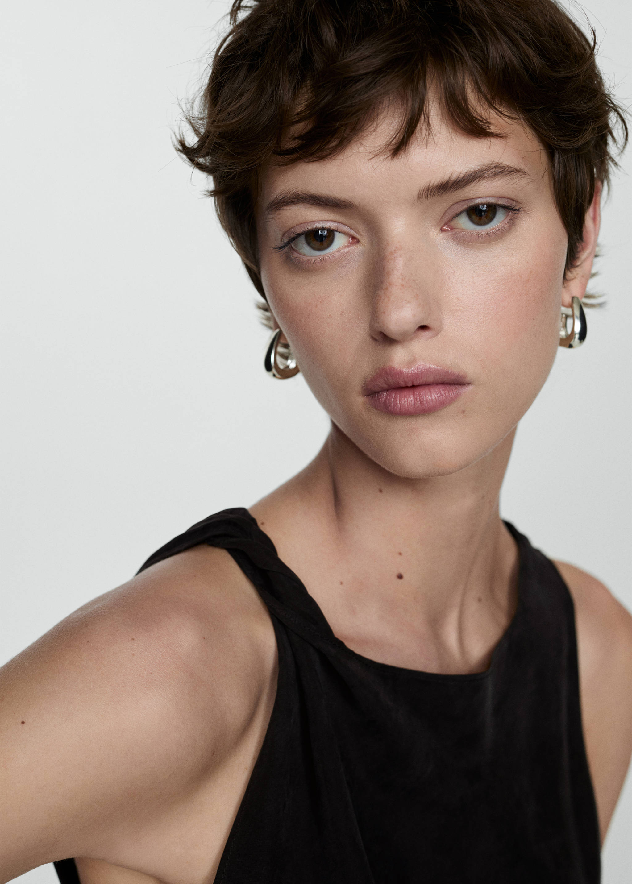 Cupro dress with side opening - Details of the article 1